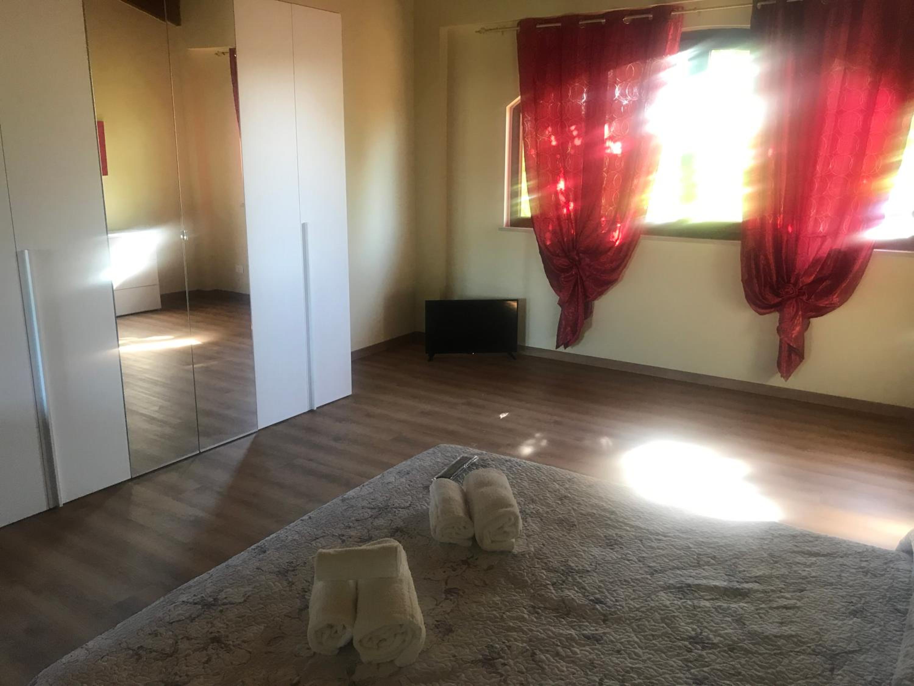 Triple Room - Photo 12