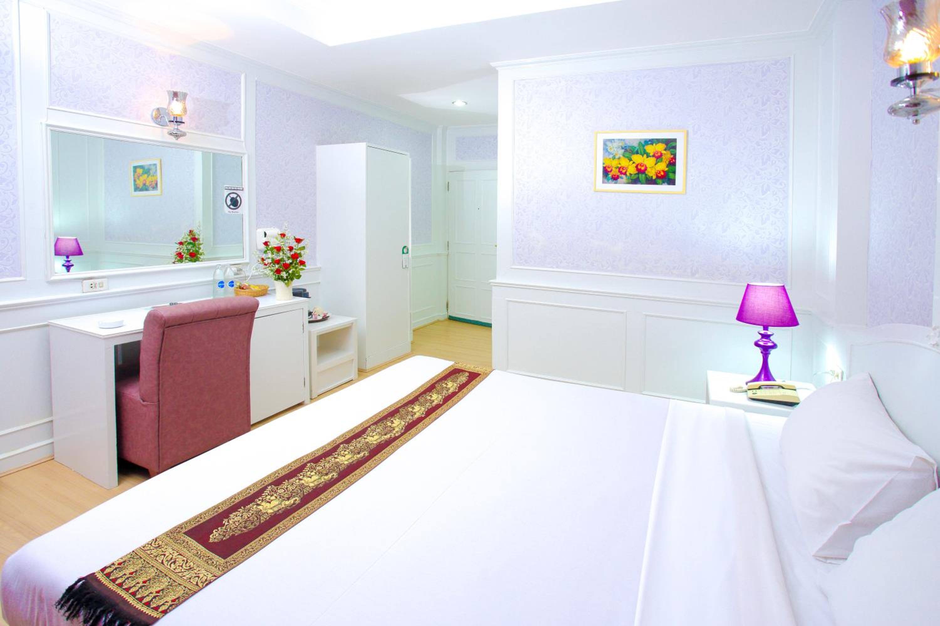 Standard Double or Twin Room photo 2
