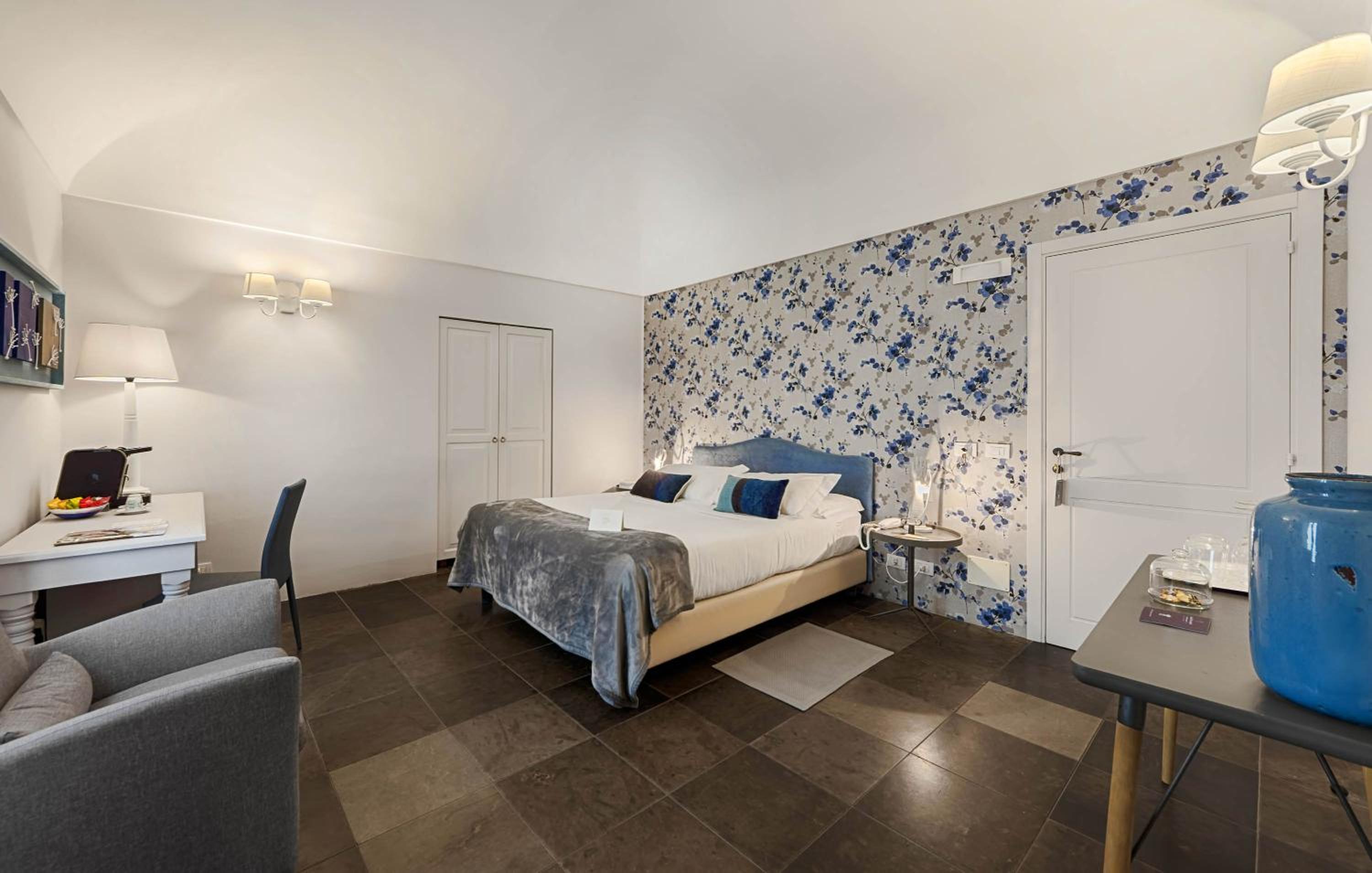 Superior Double Room - Photo 9