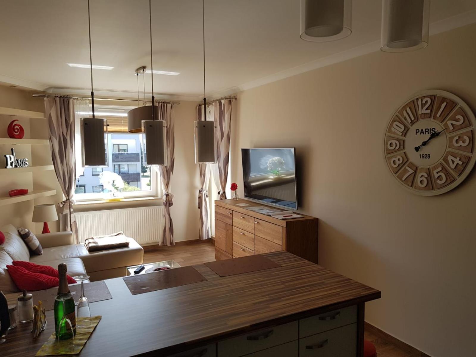 Apartment - Photo 12