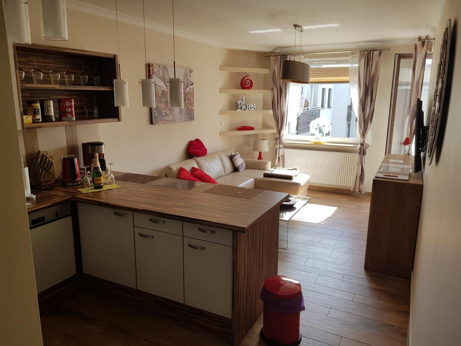 Apartment - Photo 13