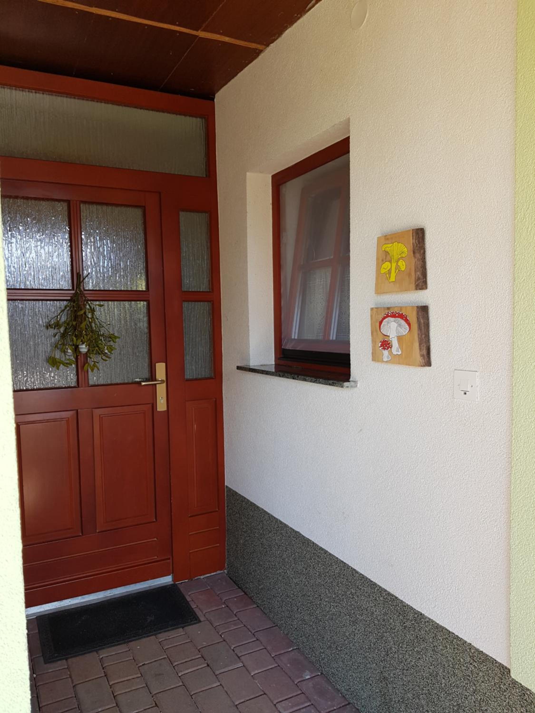 Two-Bedroom Apartment with Balcony - Photo 2