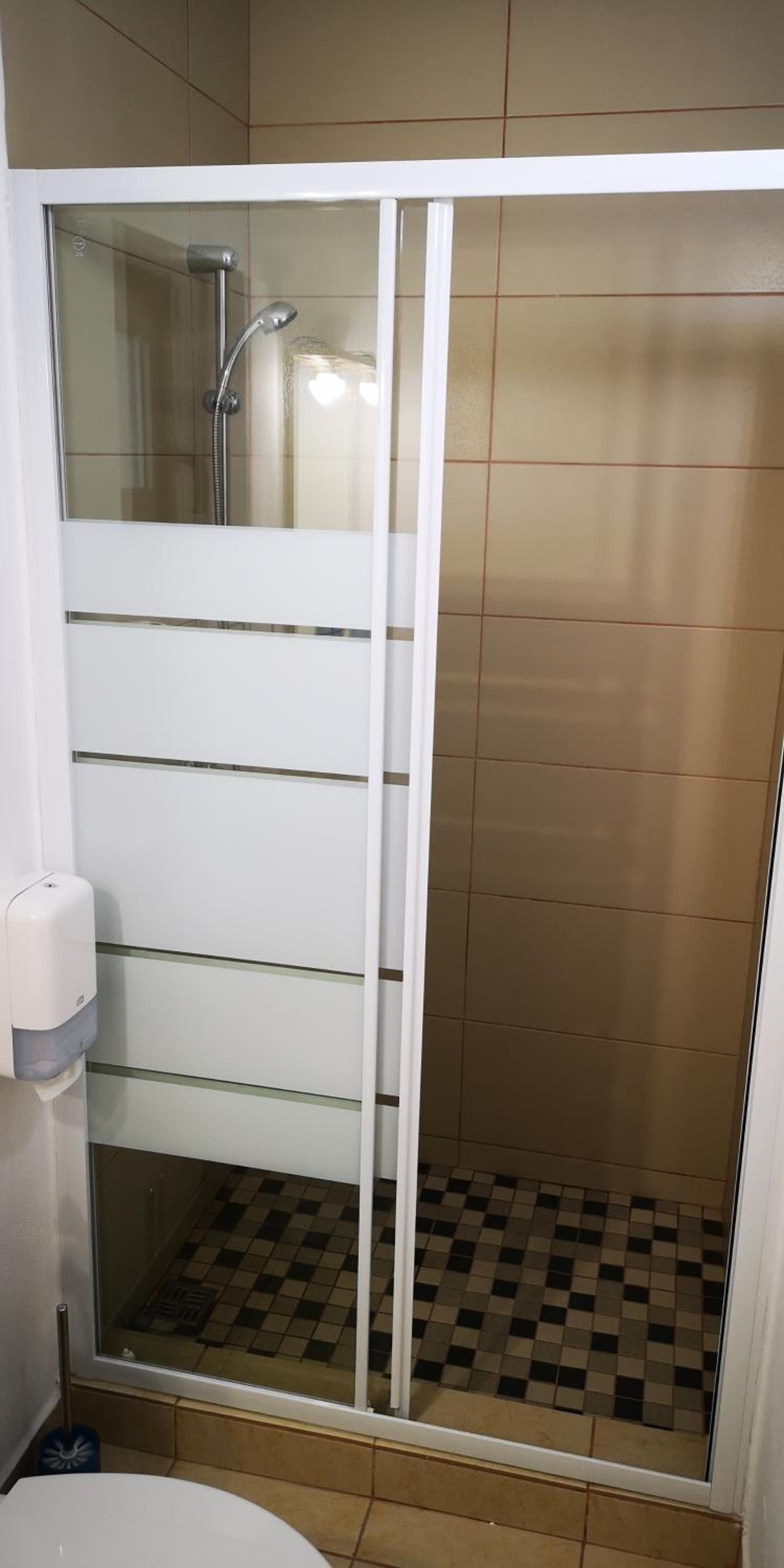 Standard Twin Room with Mountain View photo 3