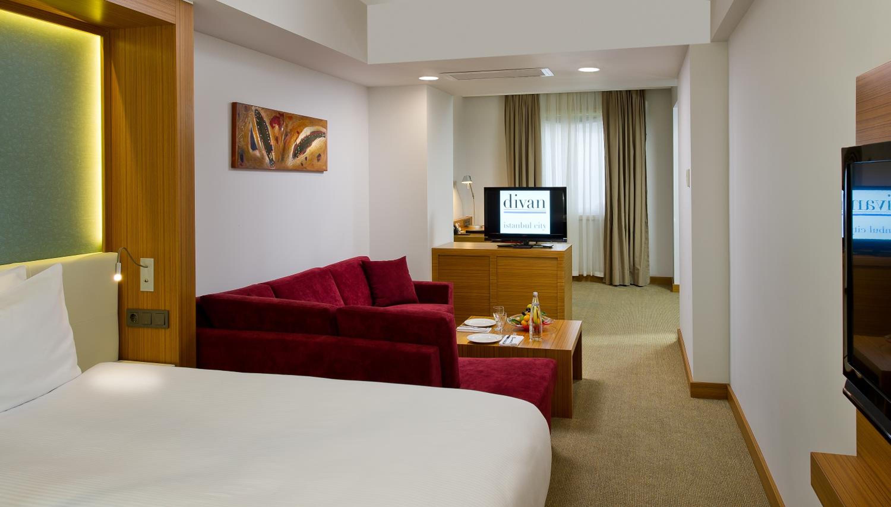 Superior King Room photo 2