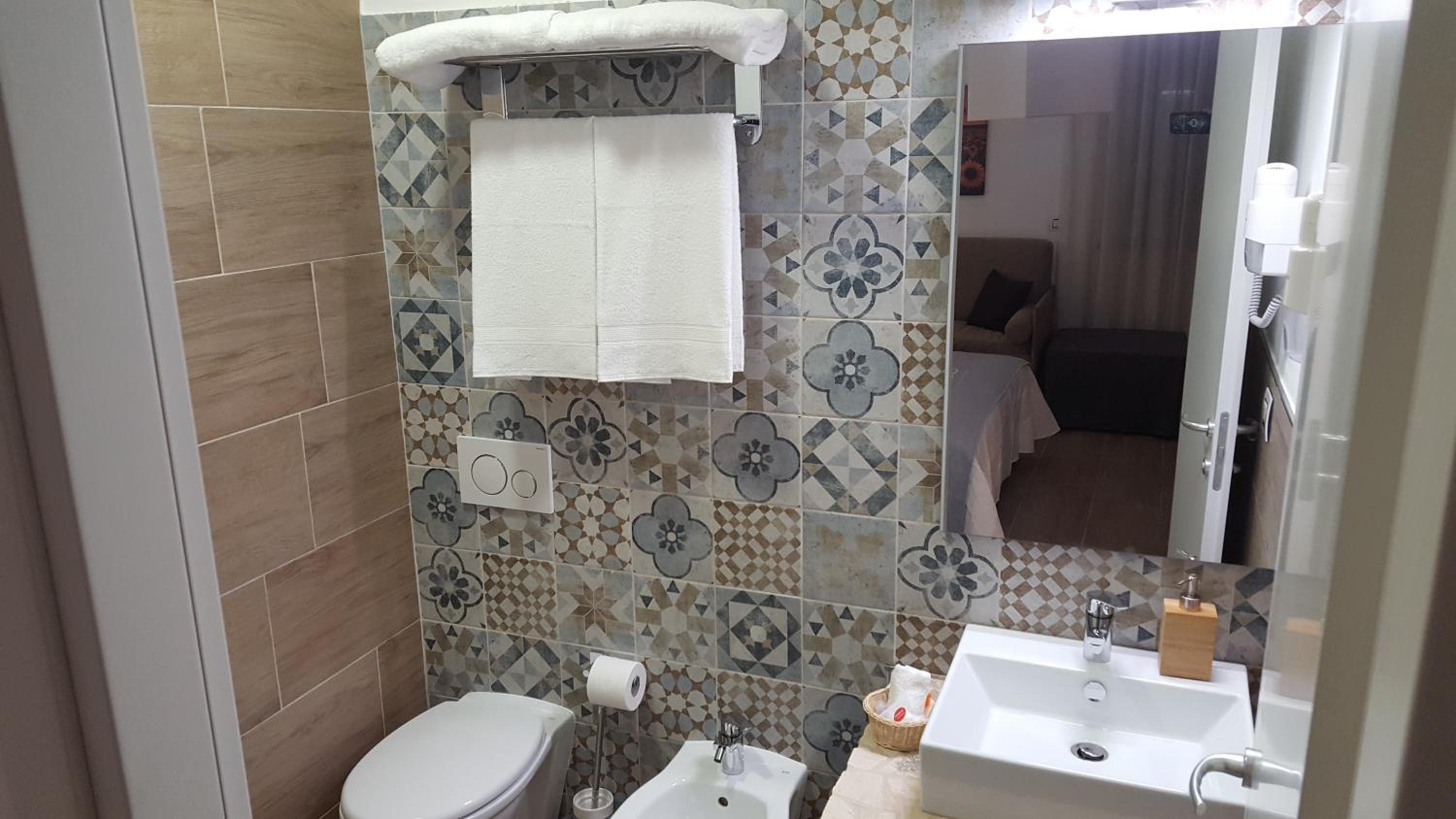 Triple Room - Photo 3