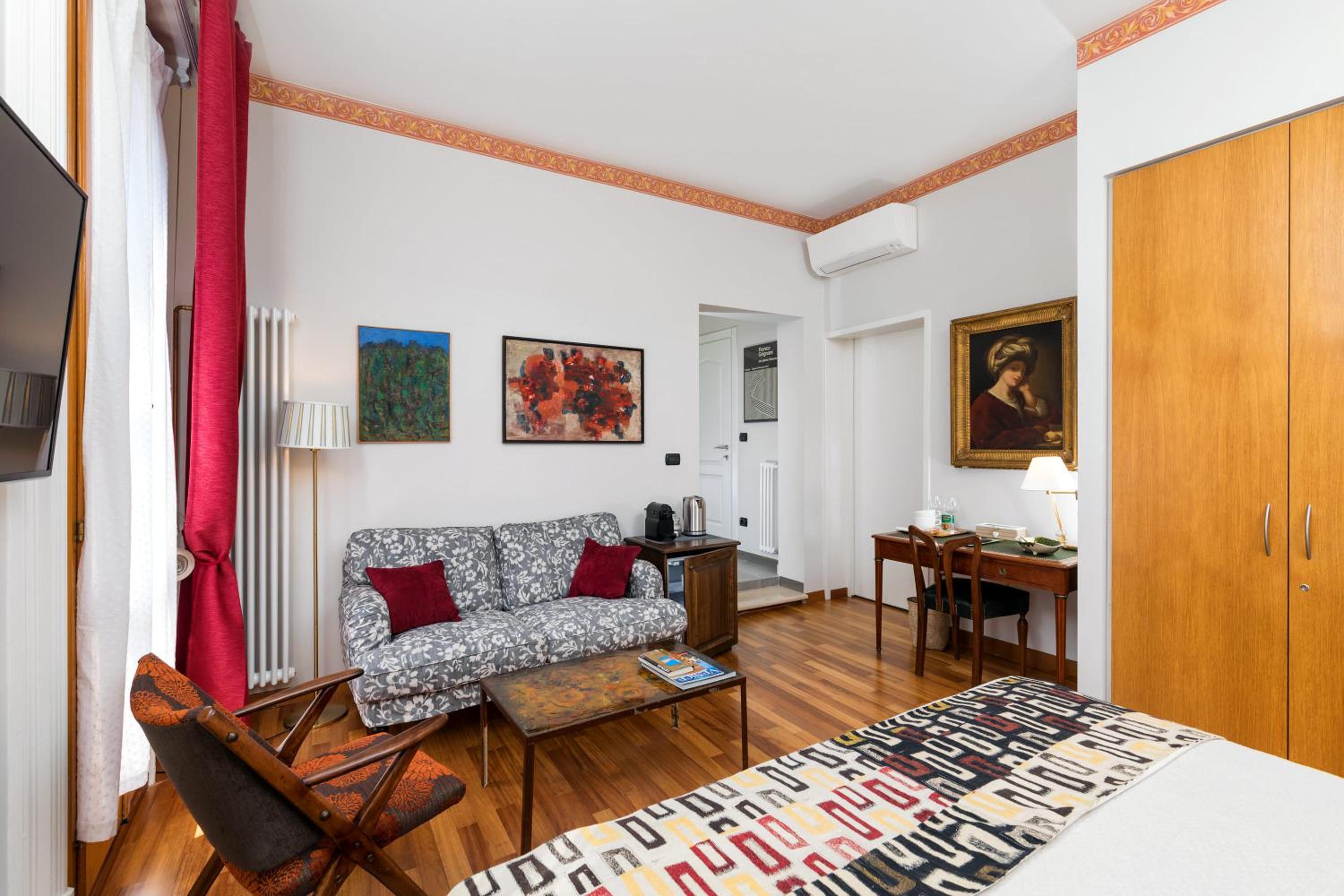 One-Bedroom Suite