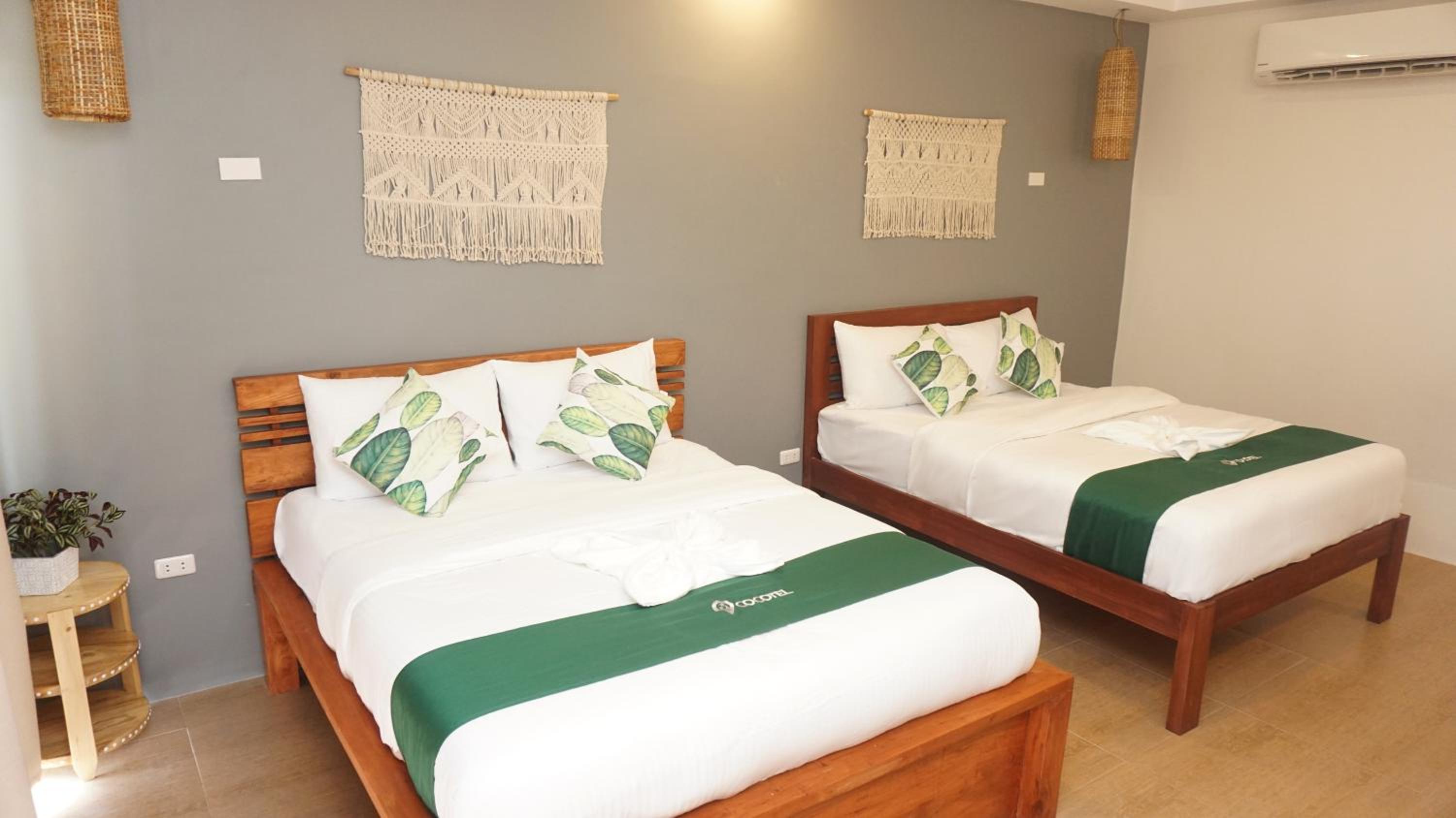 Deluxe Double or Twin Room with Sea View - Photo 5