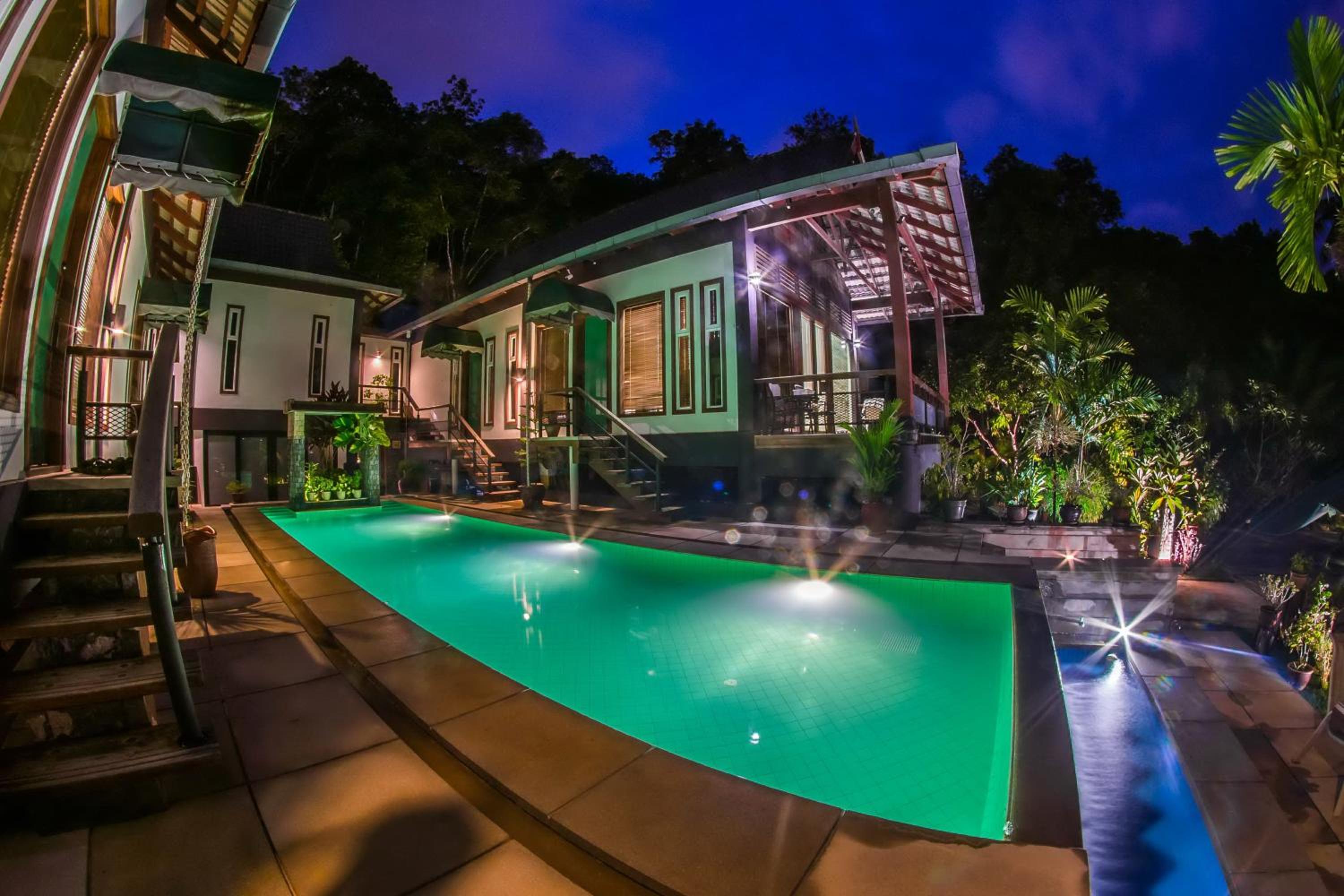 Villa photo 1
