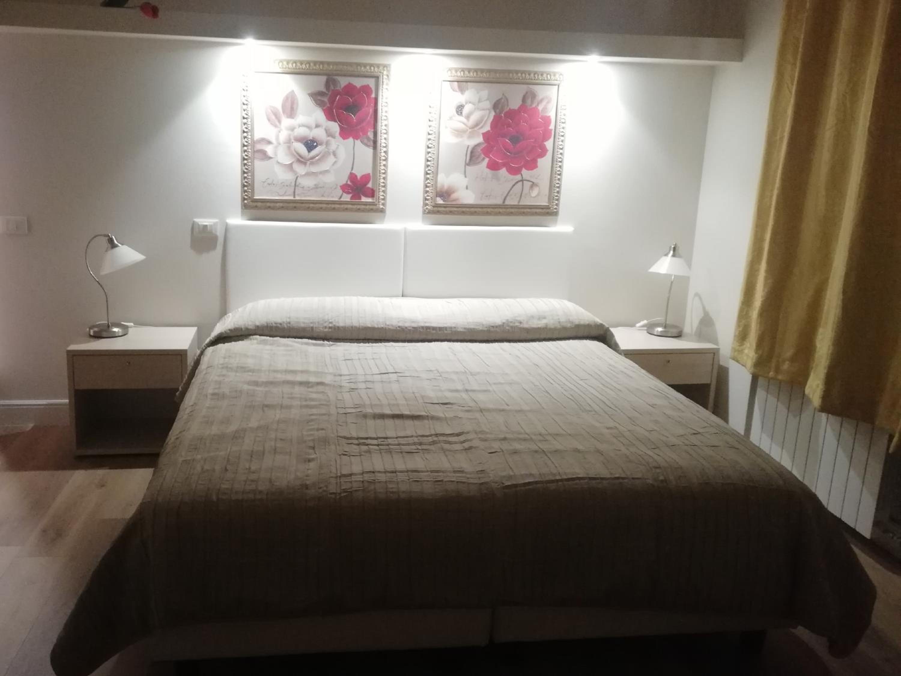 Double Room with Balcony photo 2