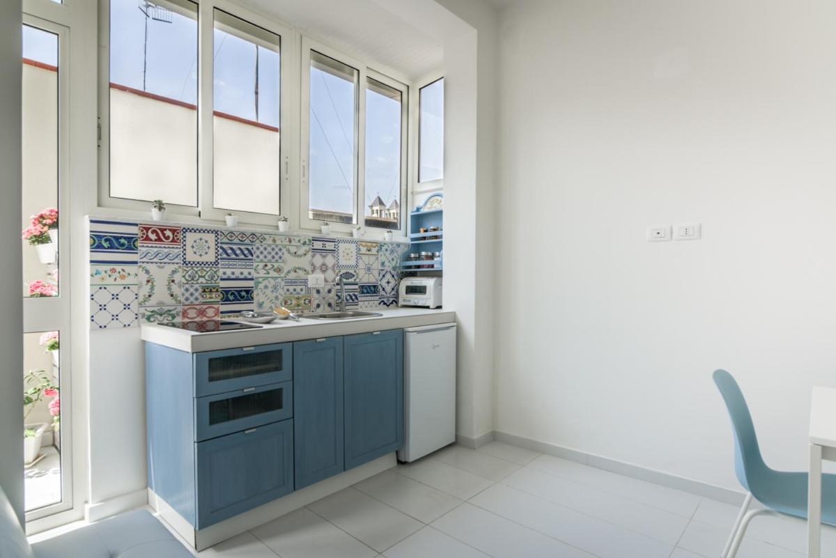 One-Bedroom Apartment - Photo 12