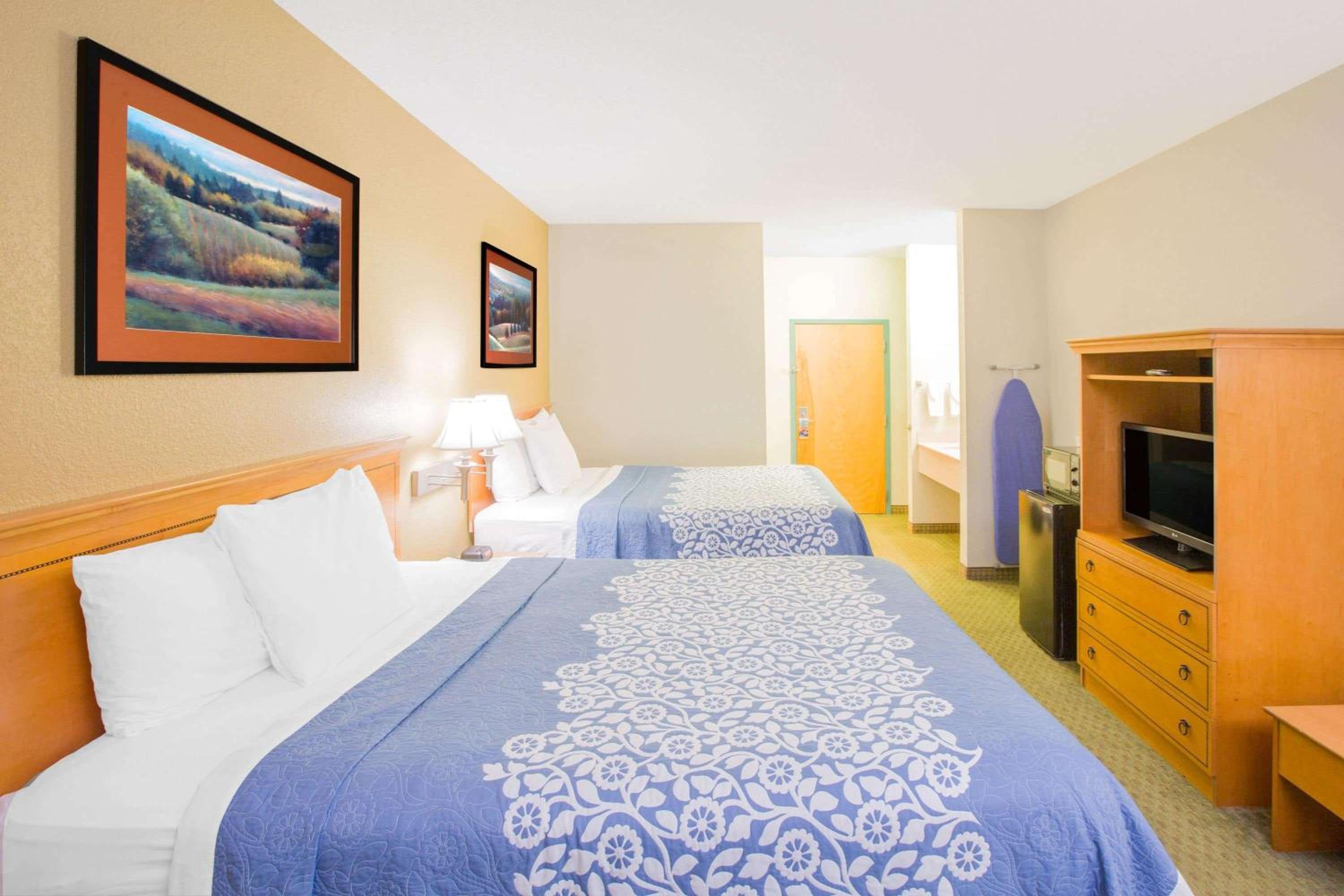 Double Room - Disability Access/Non-Smoking - Photo 5