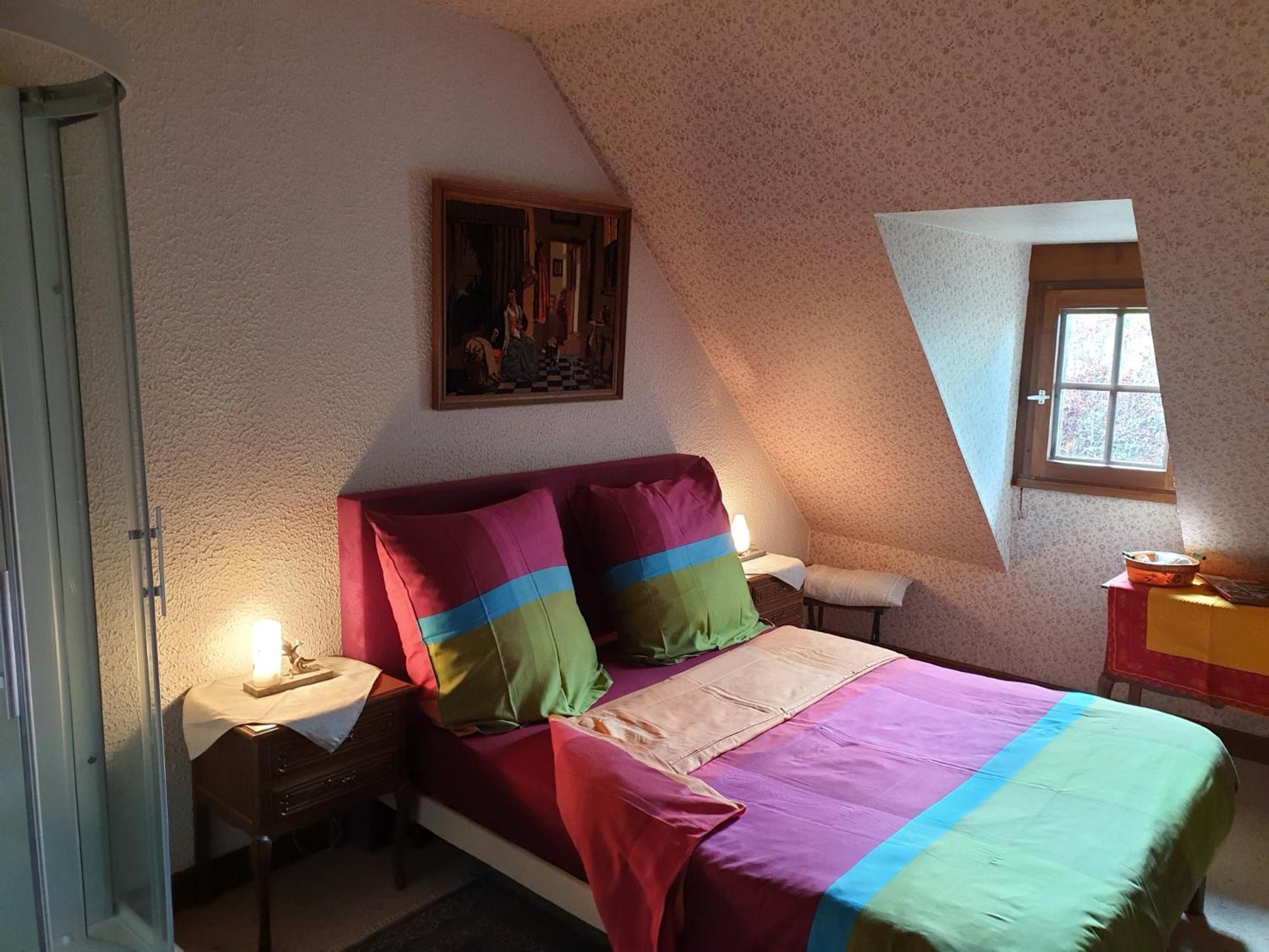 Double Room with Private Bathroom - Photo 2