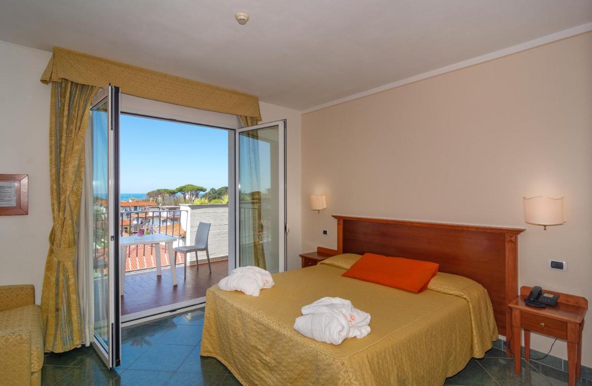 Superior Double Room photo 1