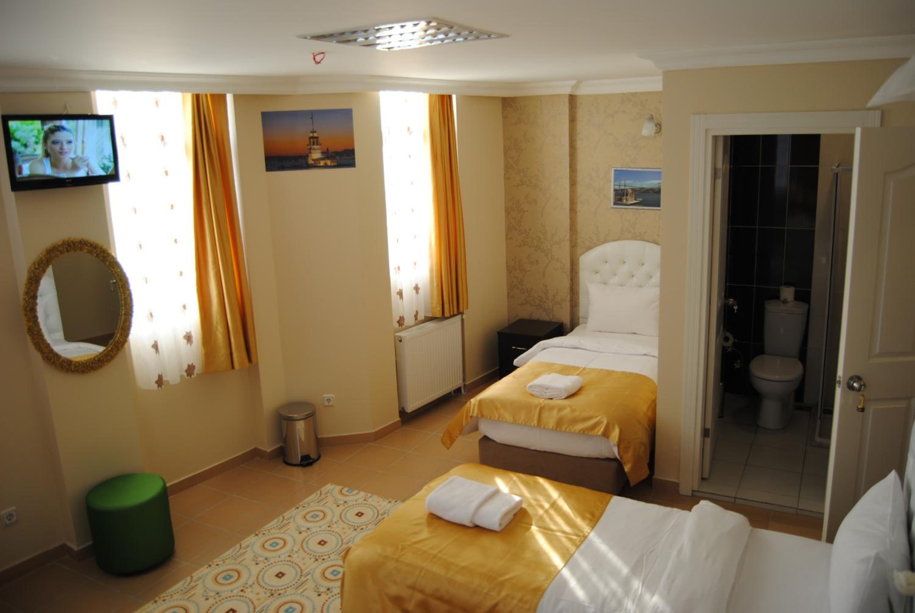 Standard Quadruple Room photo 1