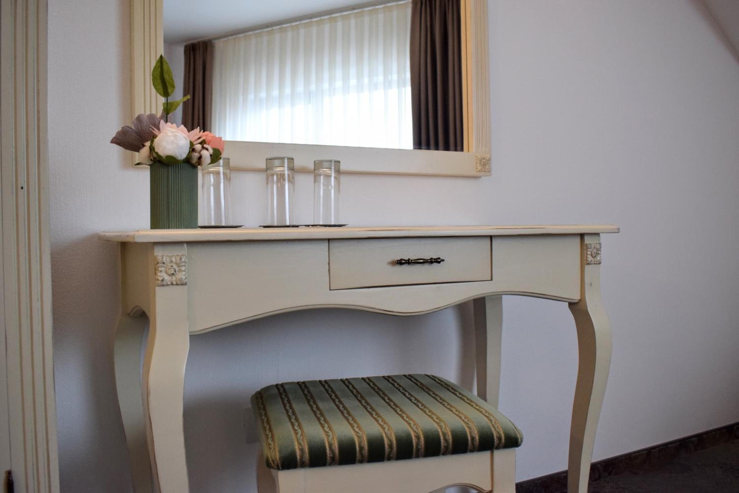 Junior Suite - Photo 11