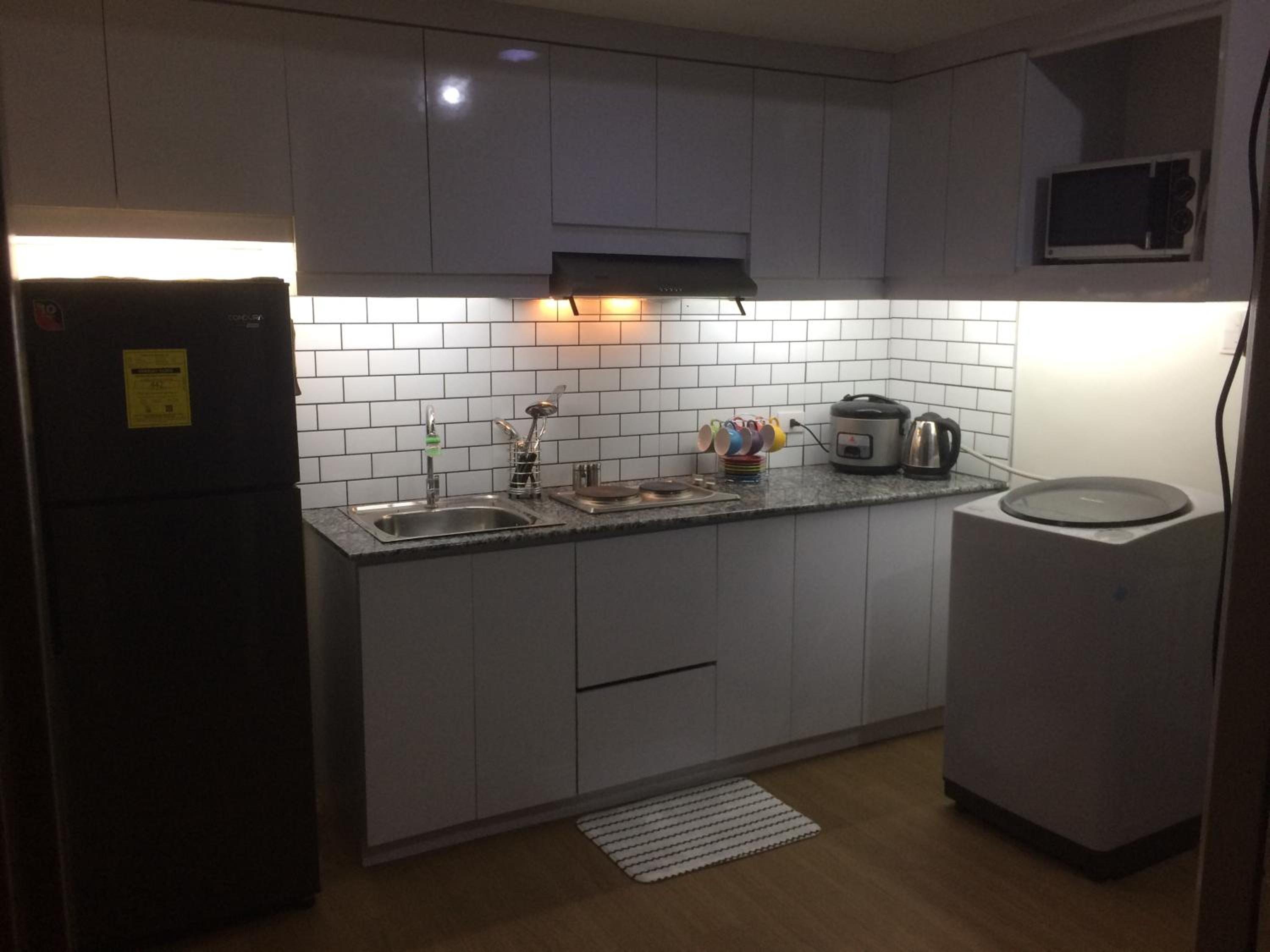 Two-Bedroom Apartment - Photo 12