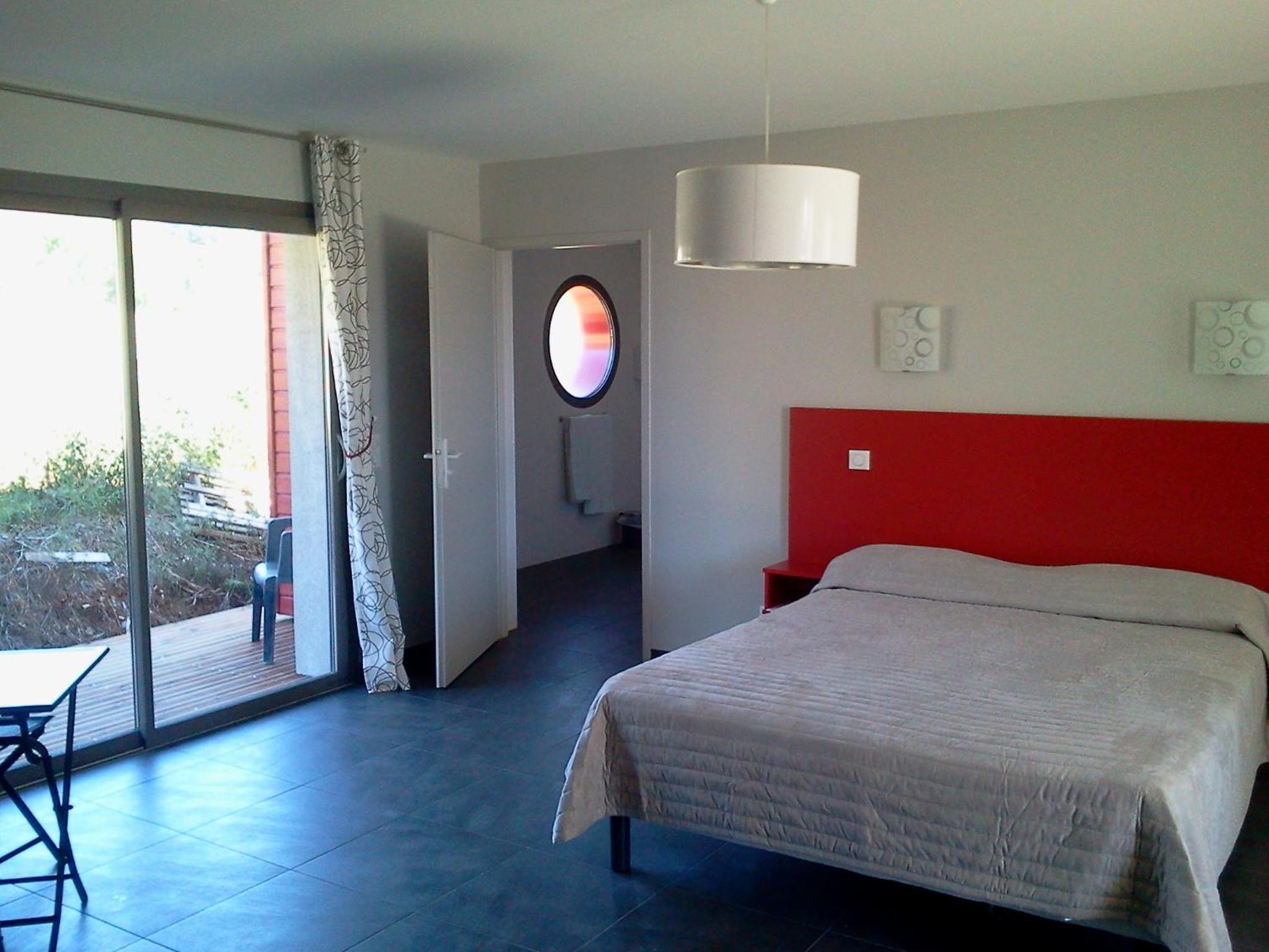 Double Room - Photo 5