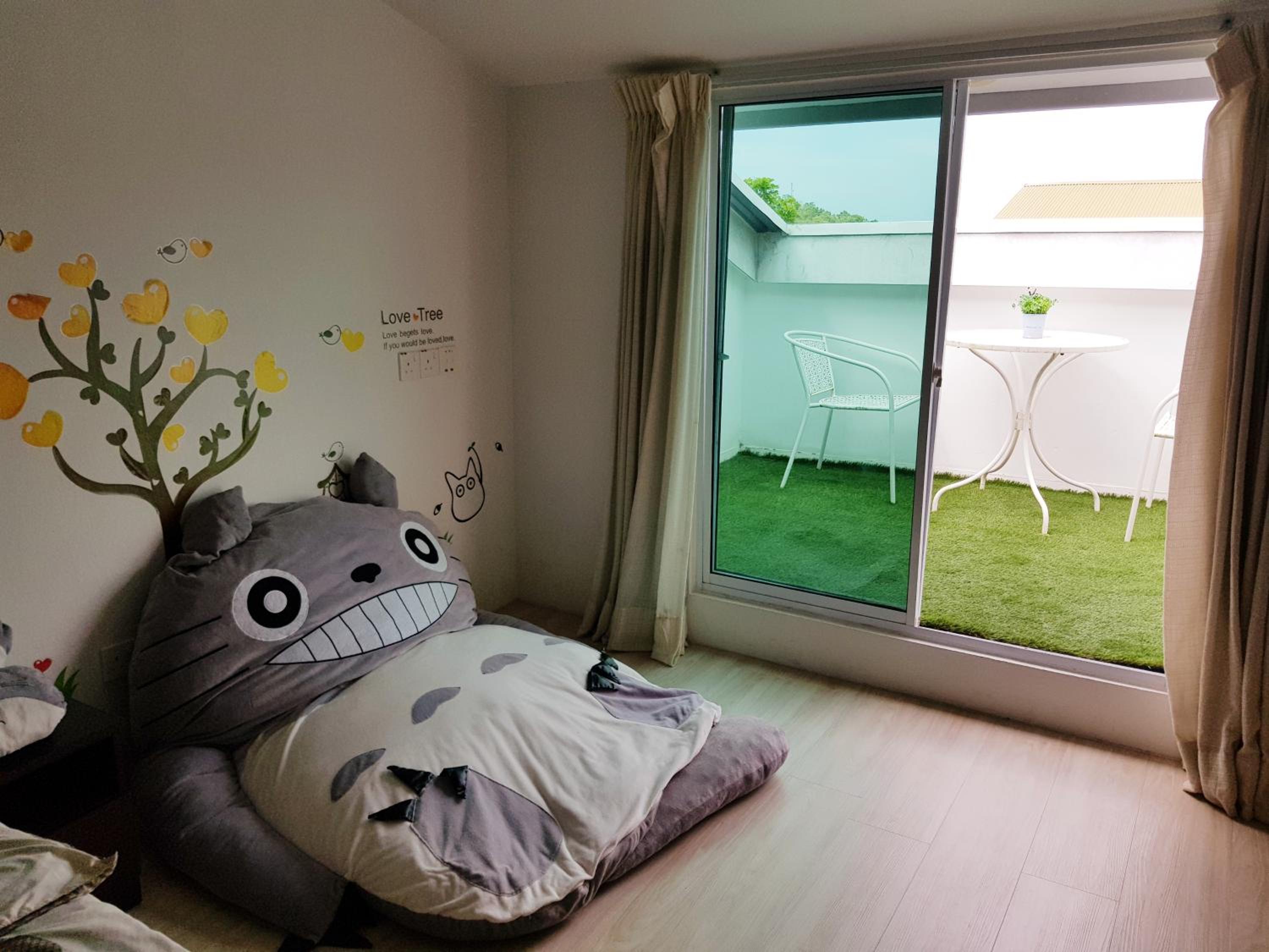 Four-Bedroom House photo 1