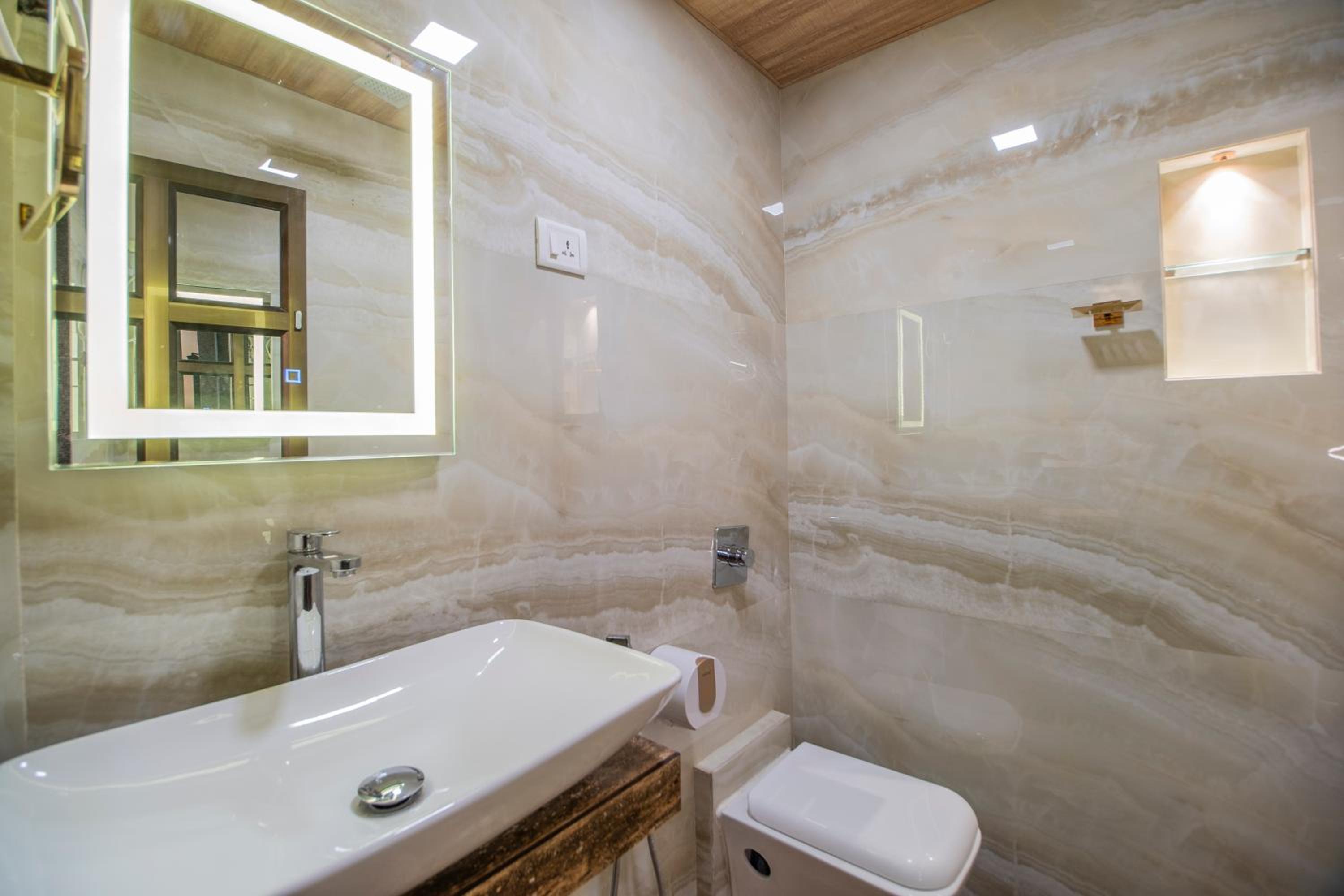 Quadruple Room - Photo 5