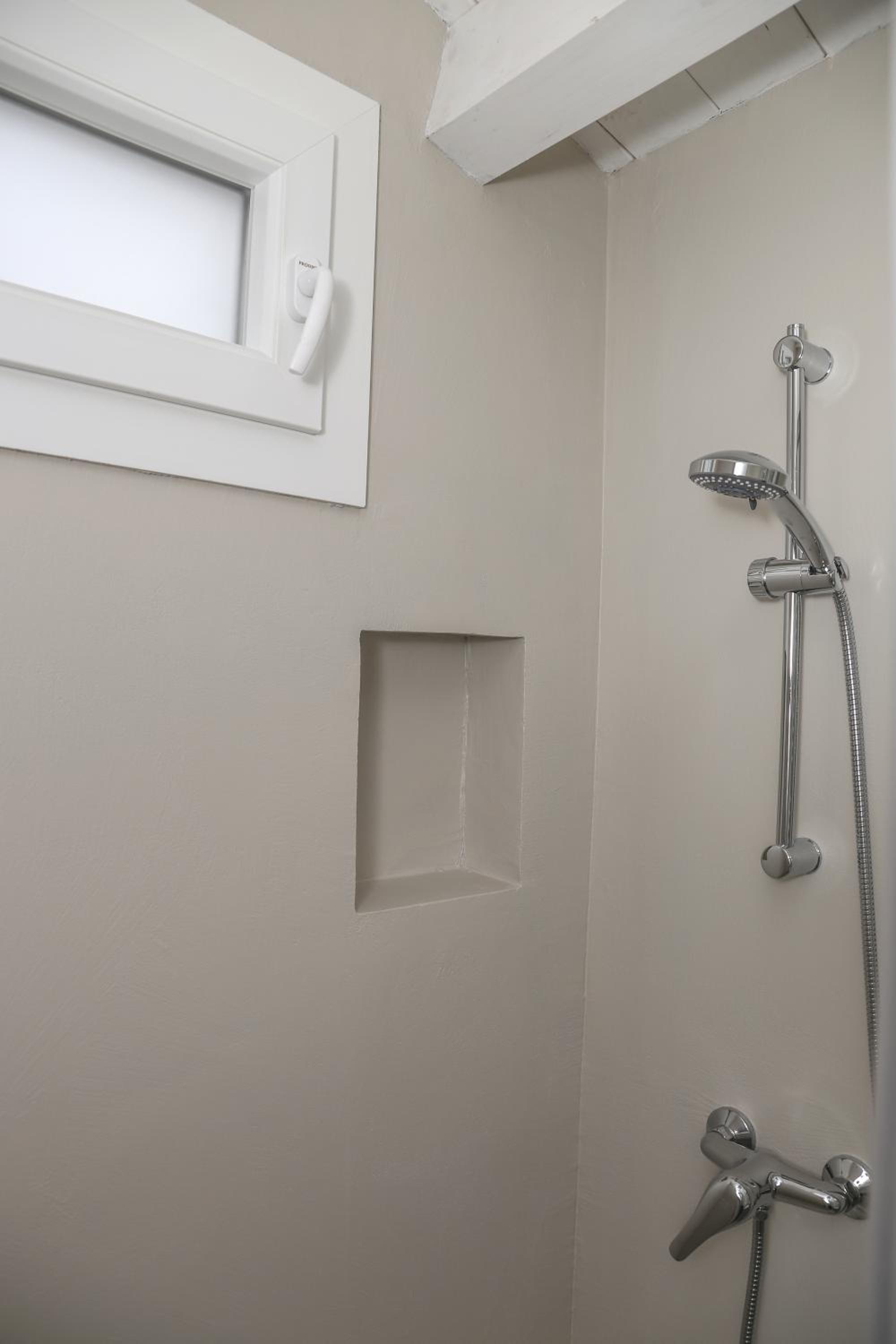 Superior Double Room - Photo 2