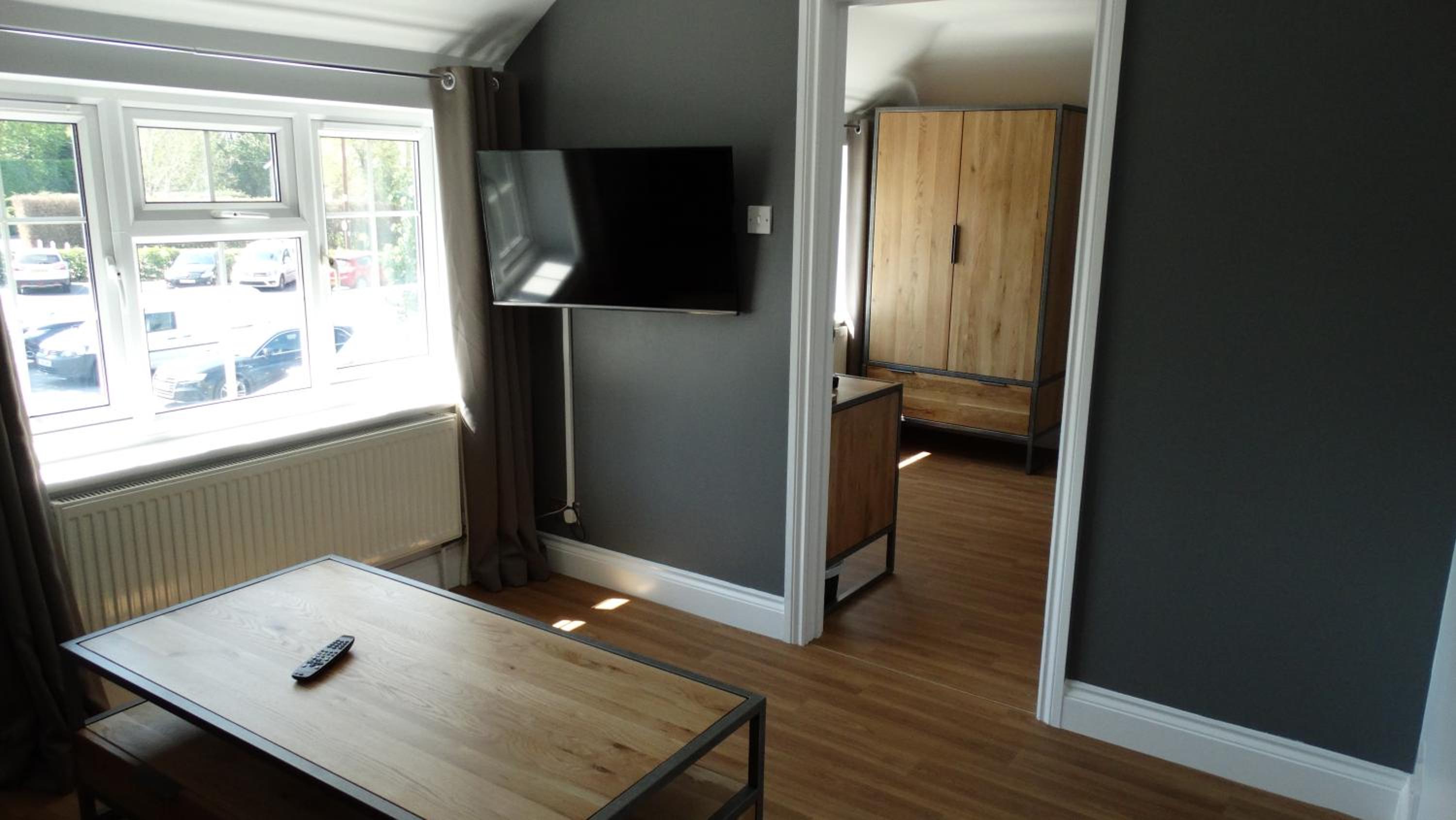 King Suite - Photo 6