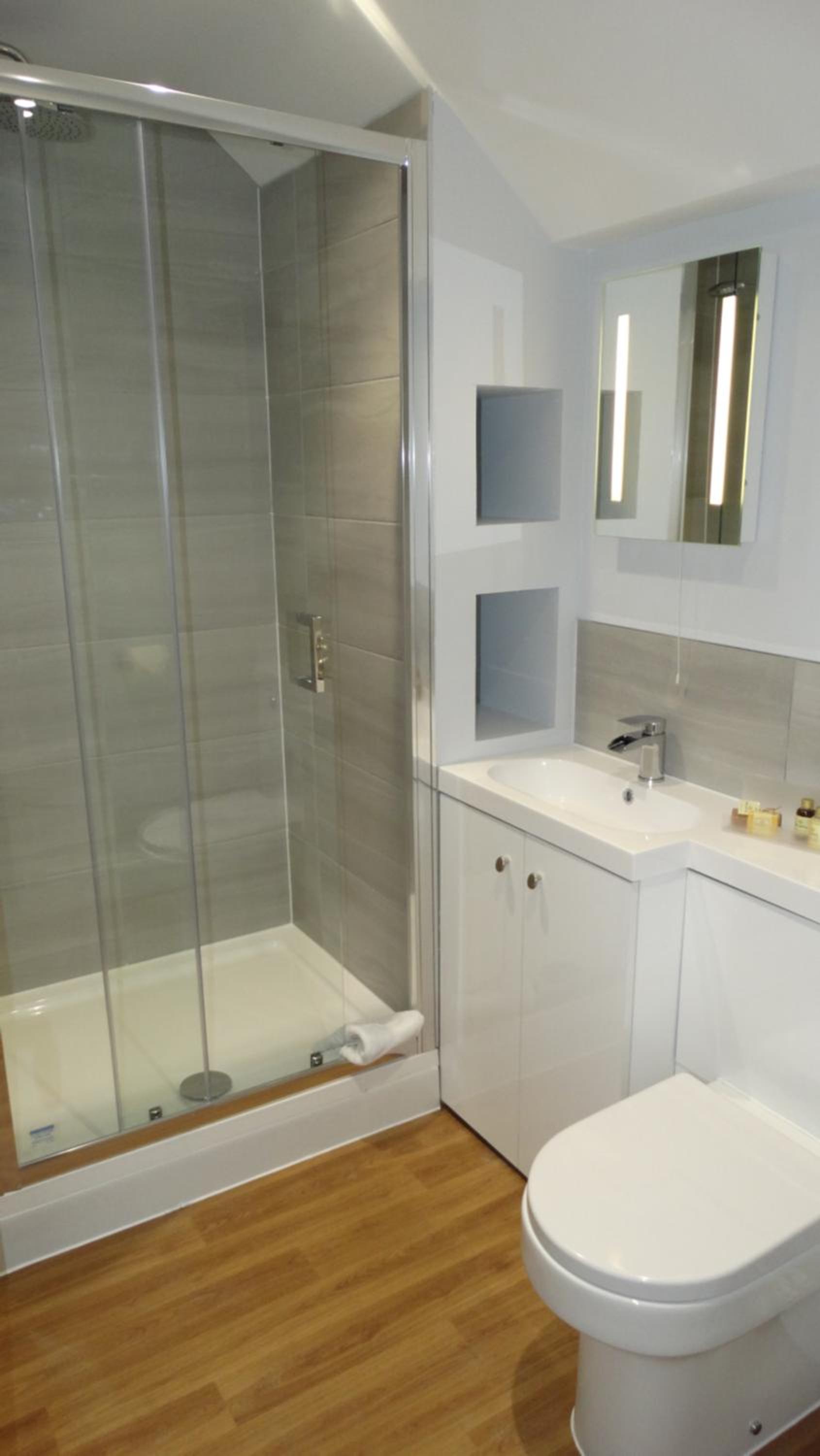 King Suite - Photo 2