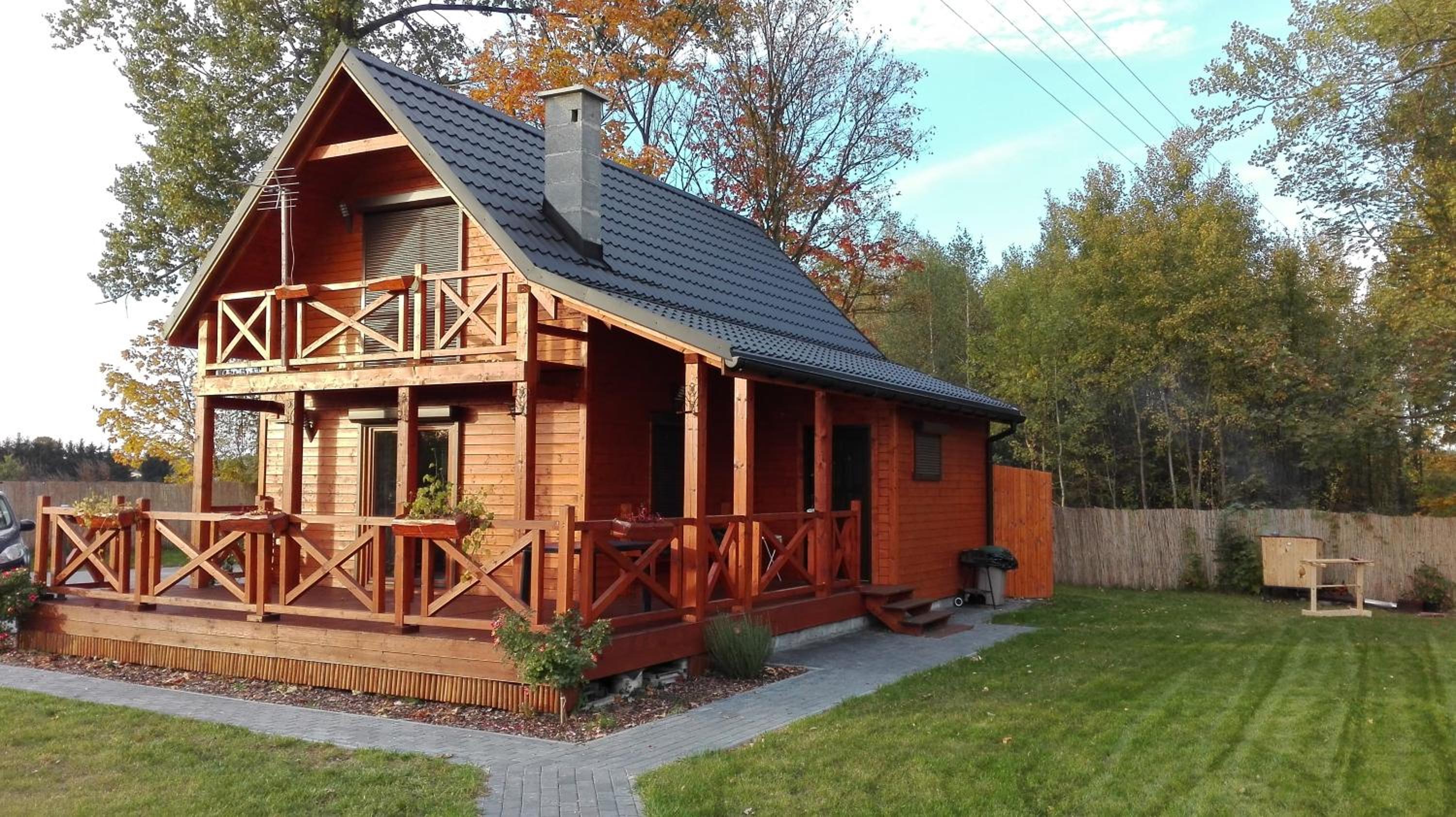 Three-Bedroom House photo 2