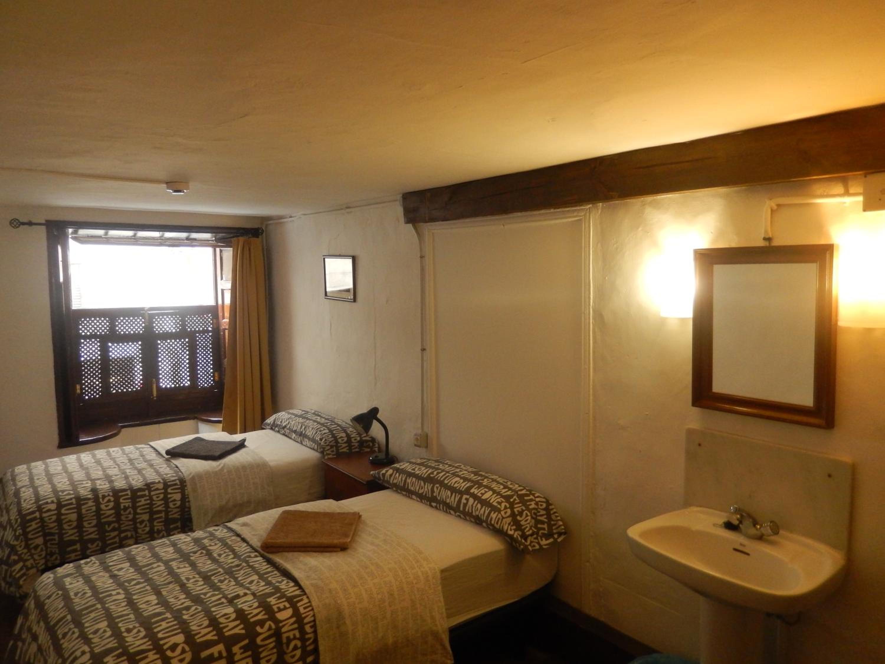 Double Room - Photo 1