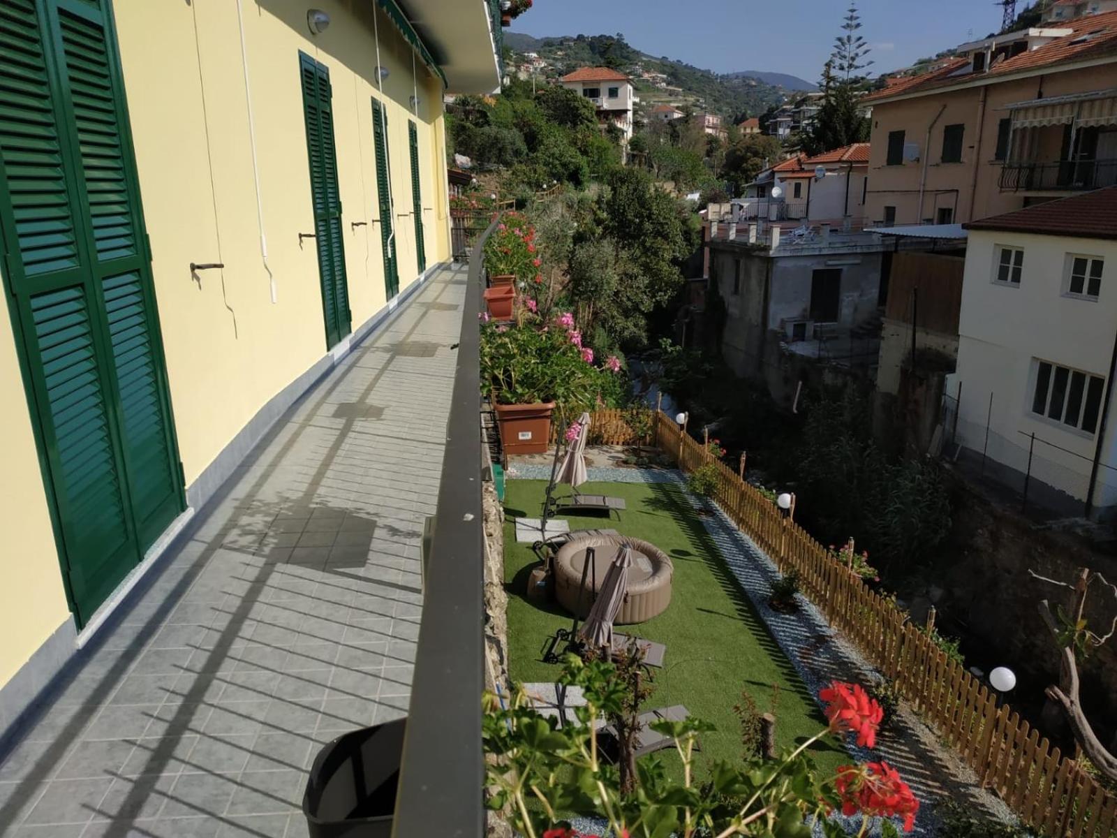 Deluxe Double or Twin Room with Garden View - Photo 5