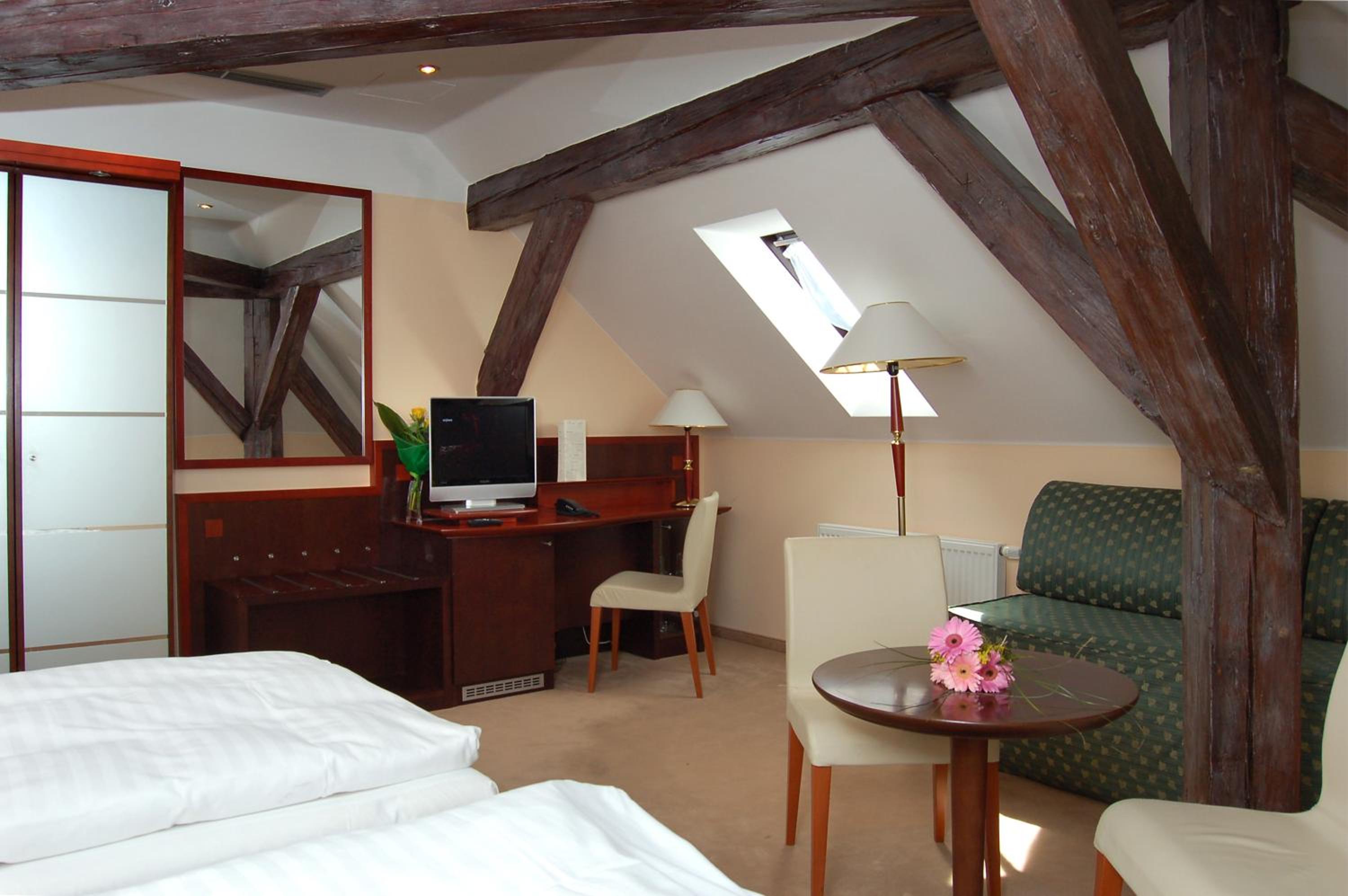 Deluxe Double Room - Photo 6