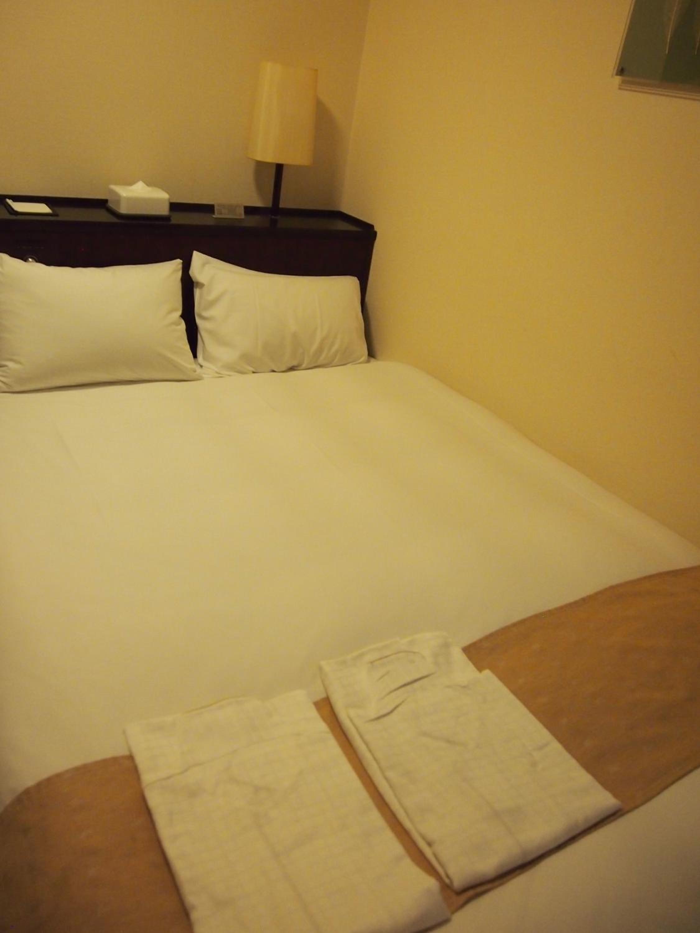 Double Room - Smoking photo 1