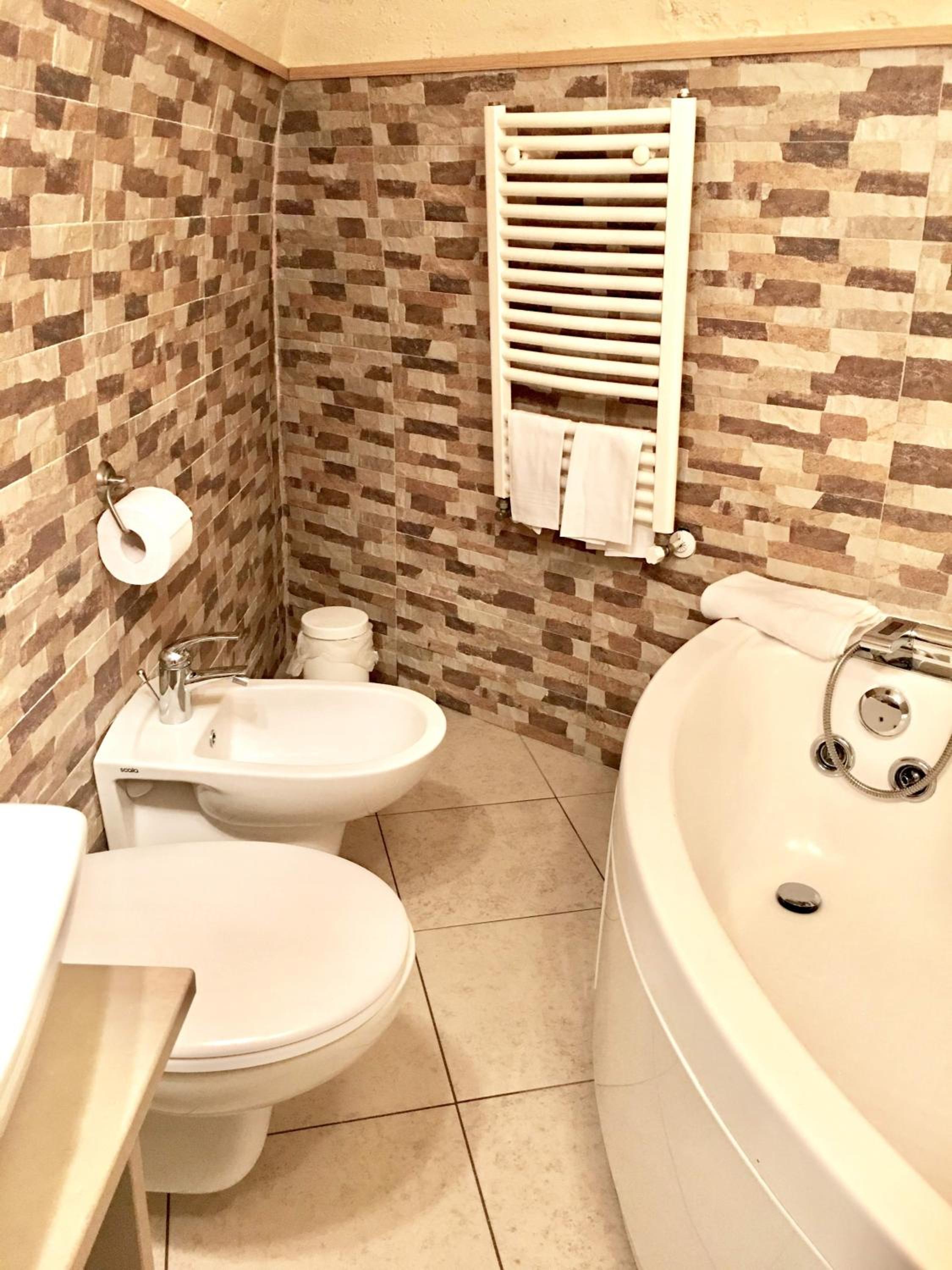 Double Room With Balcony photo 3