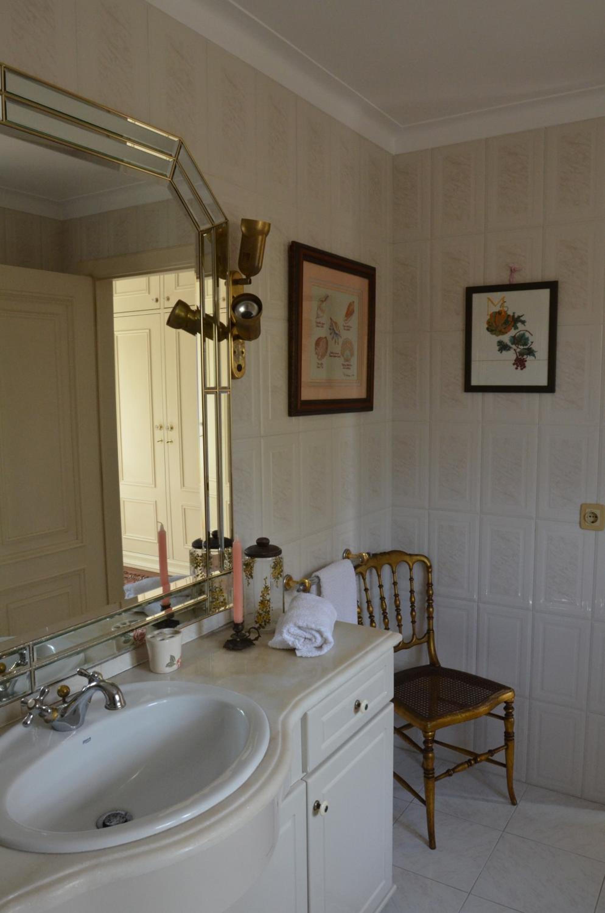 Deluxe Triple Room - Photo 2