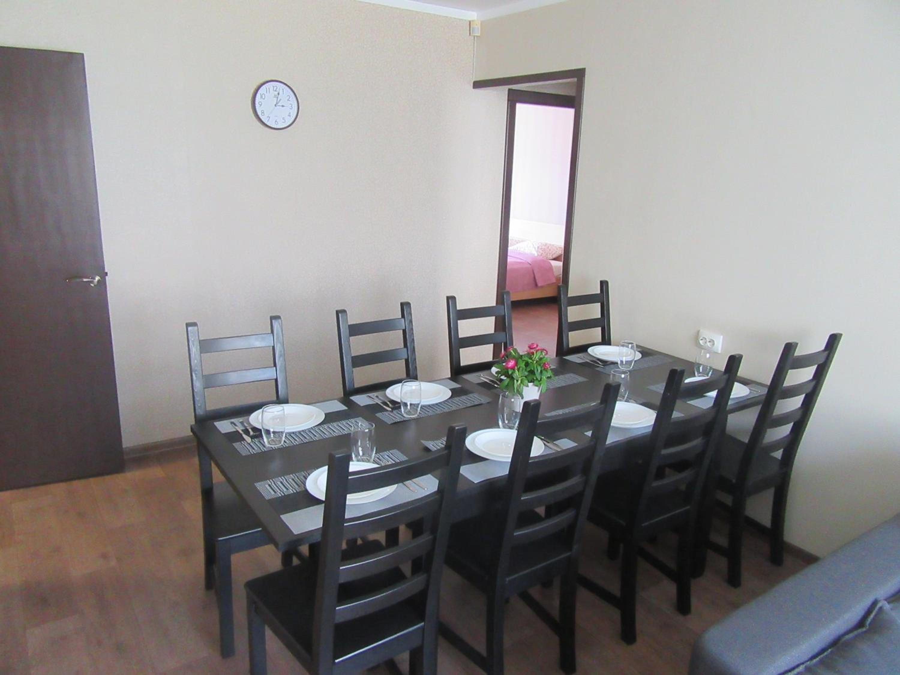 Two-Bedroom Apartment - Photo 14