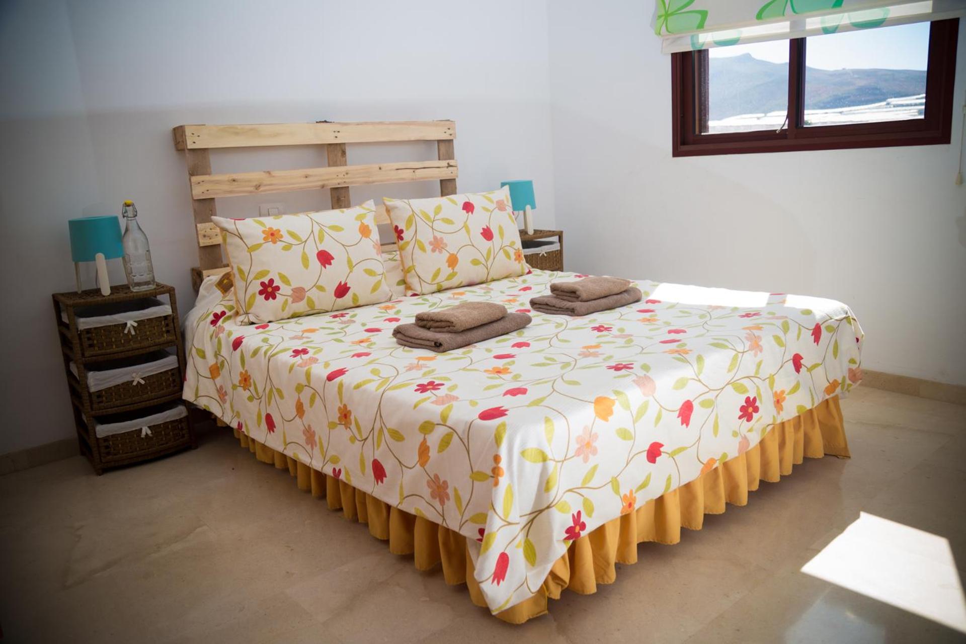 Four-Bedroom House photo 3