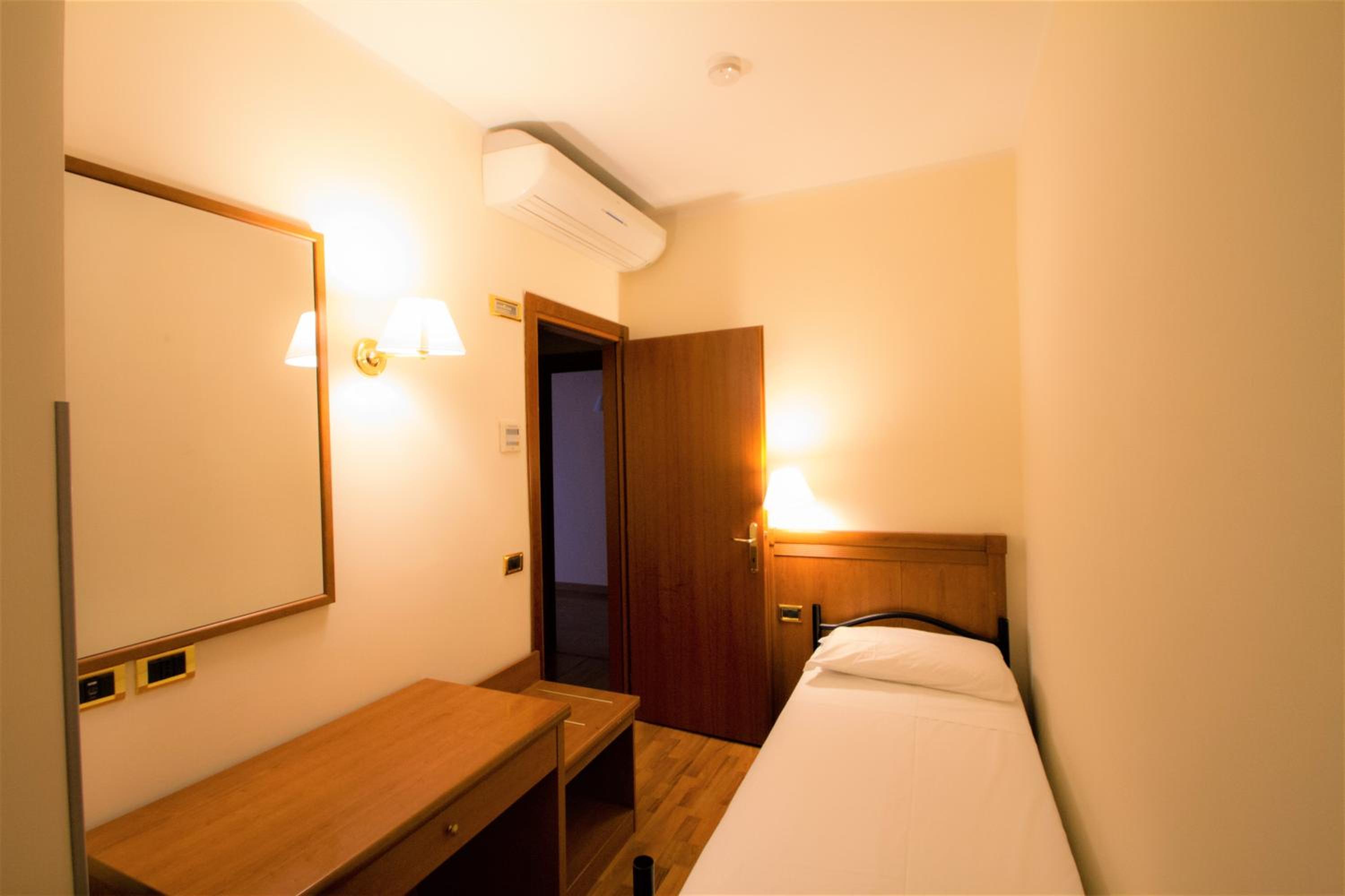 Classic Quadruple Room