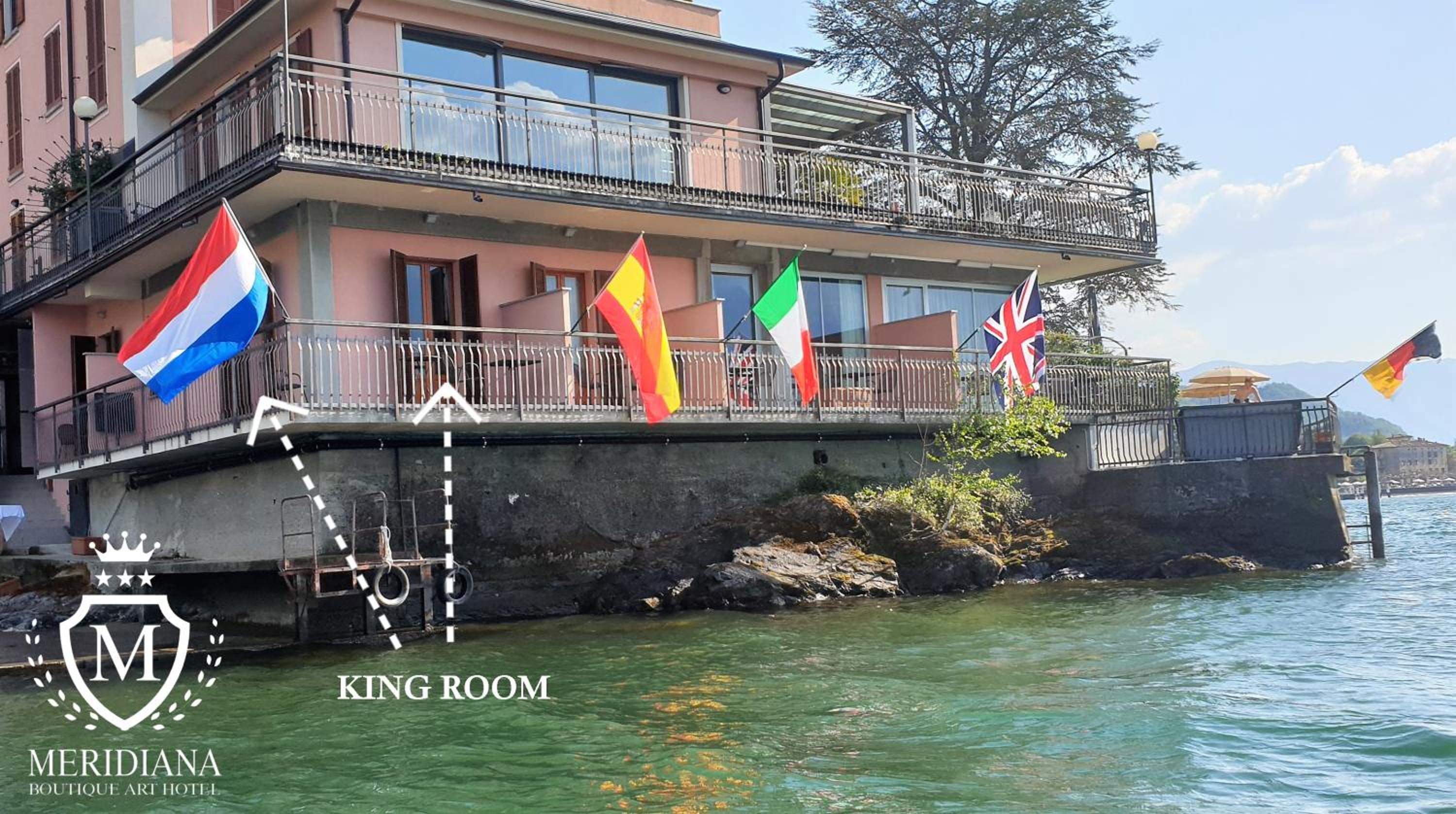 Superior King Room - Photo 28