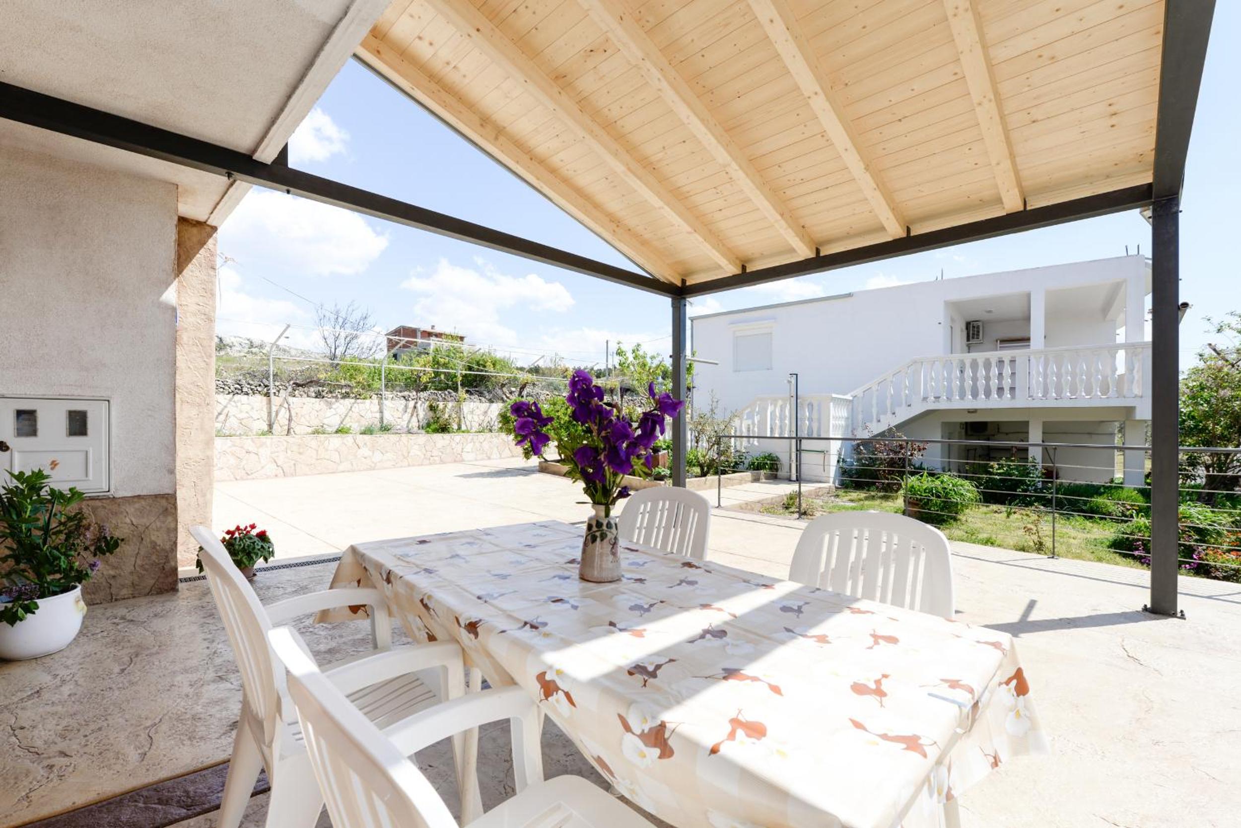 Apartment with Terrace photo 3