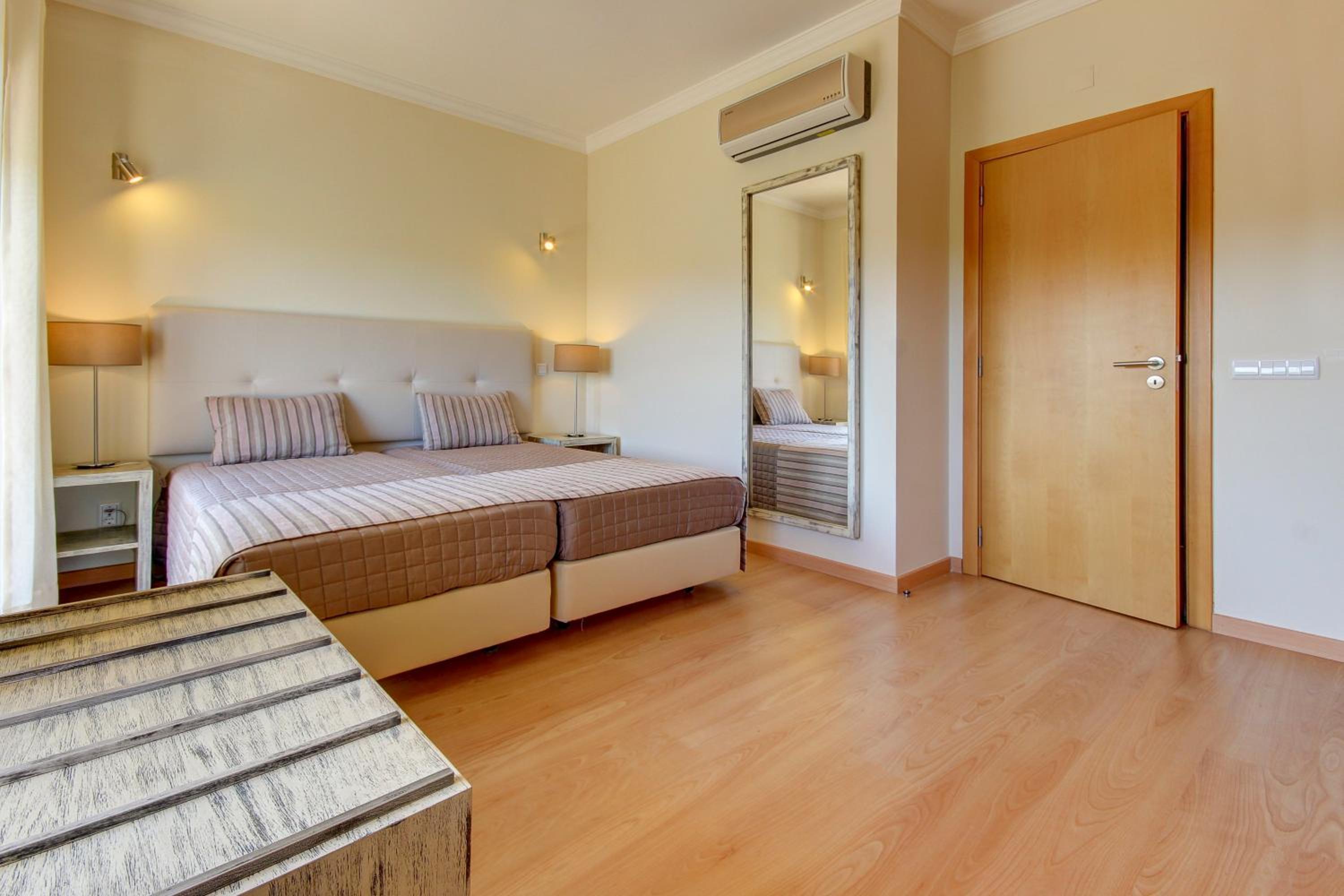 Two-Bedroom Villa (4 Adults) - Photo 3