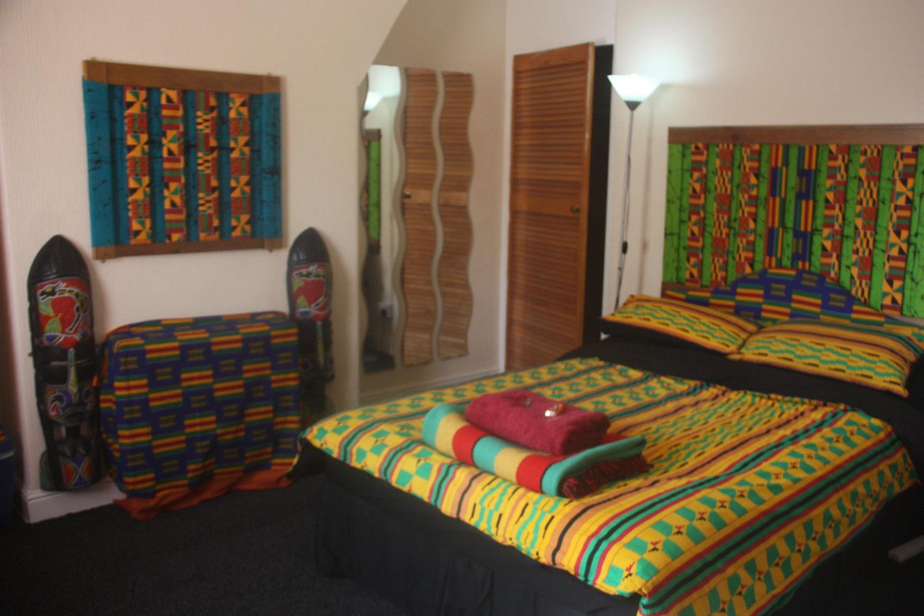 Two-Bedroom House photo 3