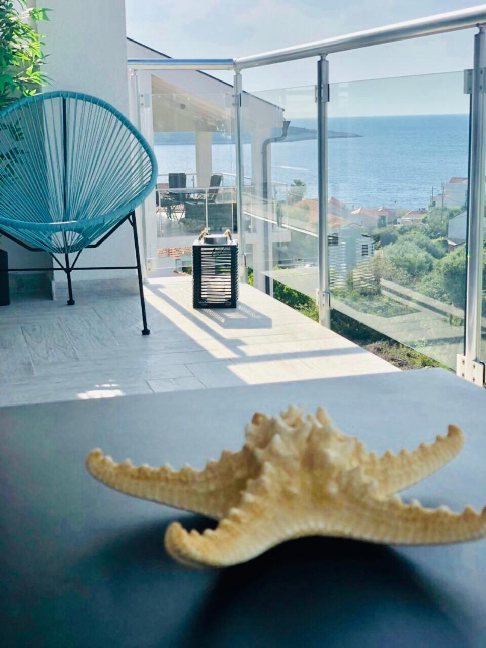 Apartment with Sea View photo 3