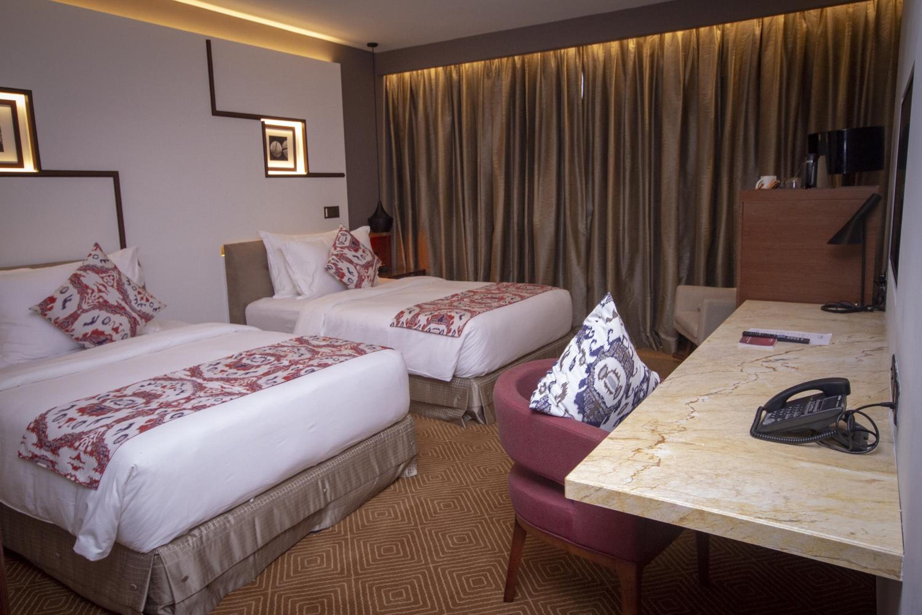 Superior Twin Room photo 3
