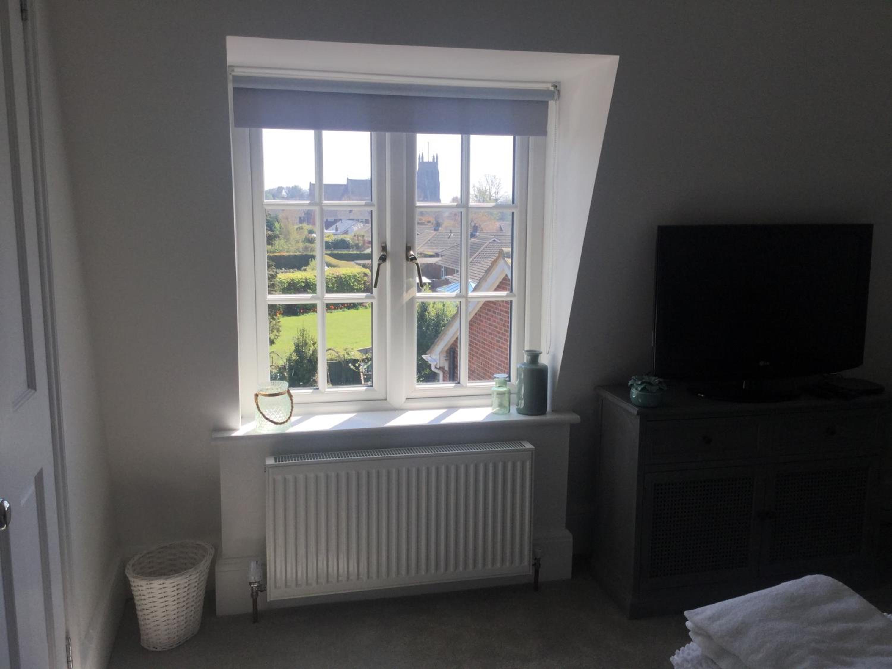 Double Room with Private Bathroom - Photo 4