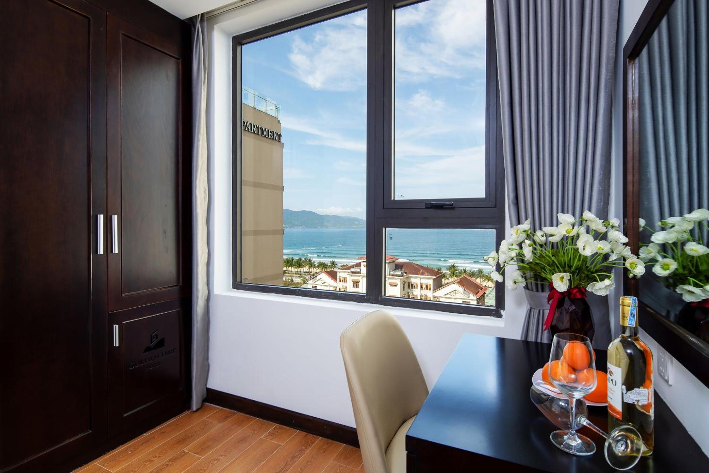 Superior Twin Room with Sea View - Photo 6