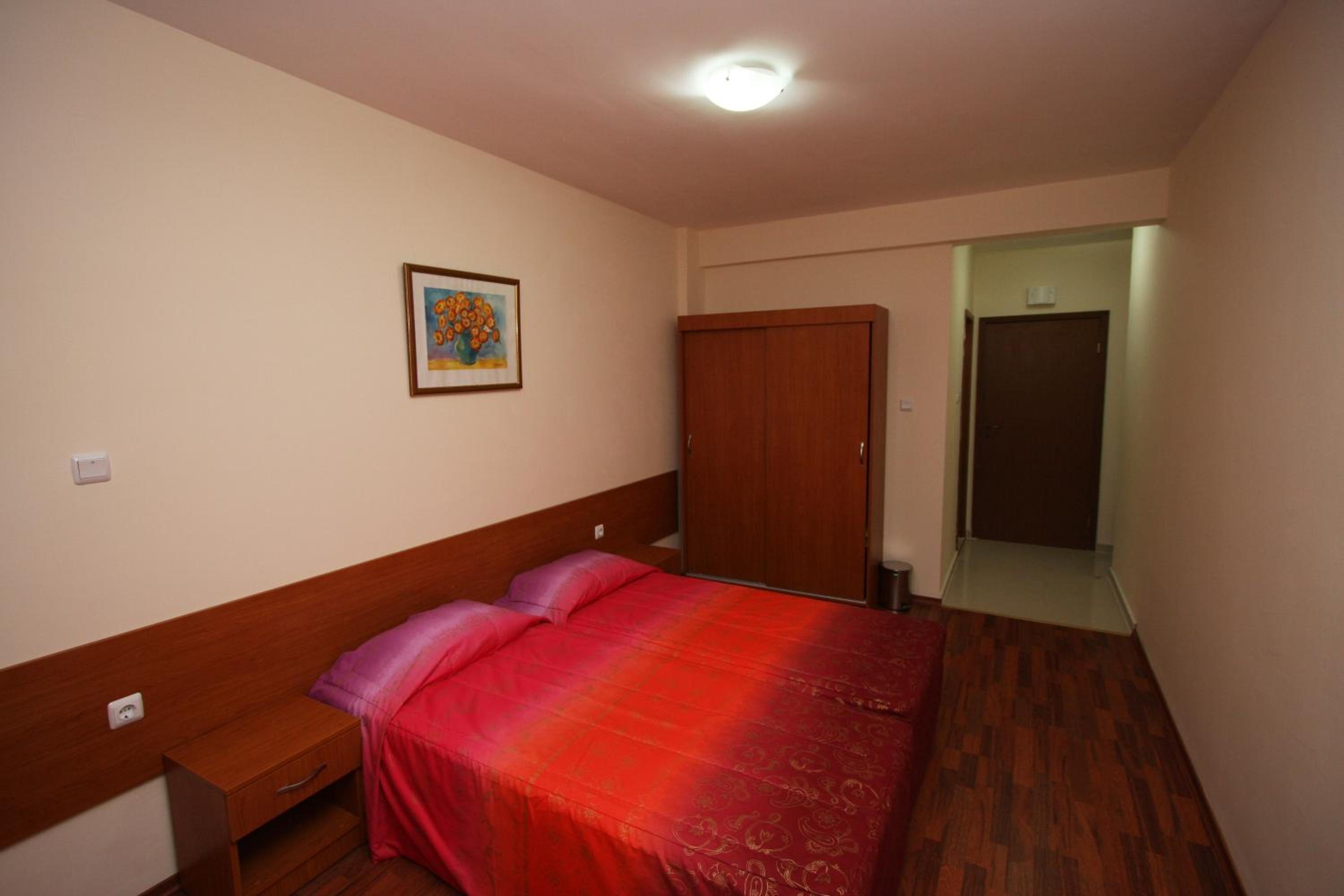 Twin Room with Balcony photo 3