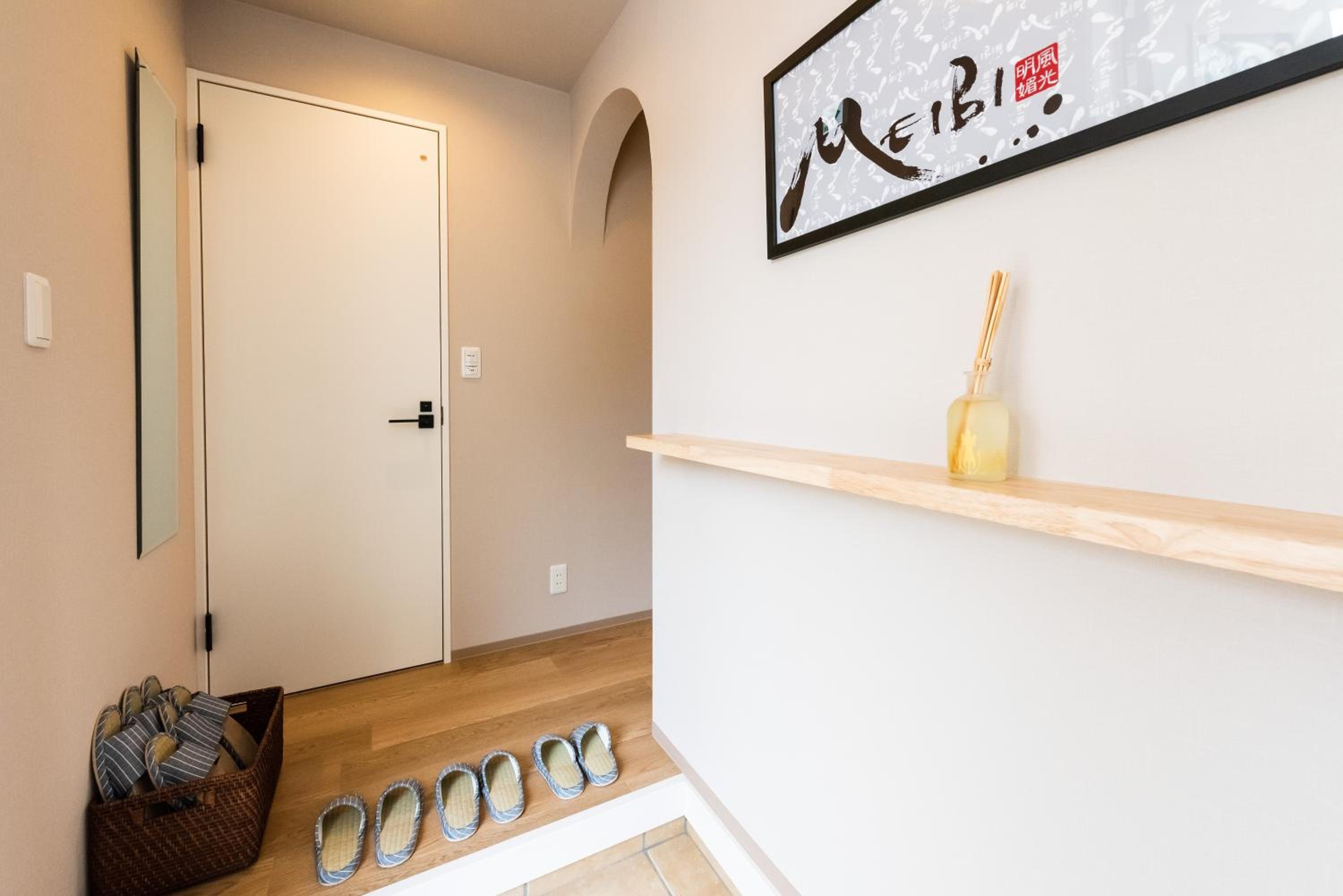 Two-Bedroom Townhouse - Photo 3