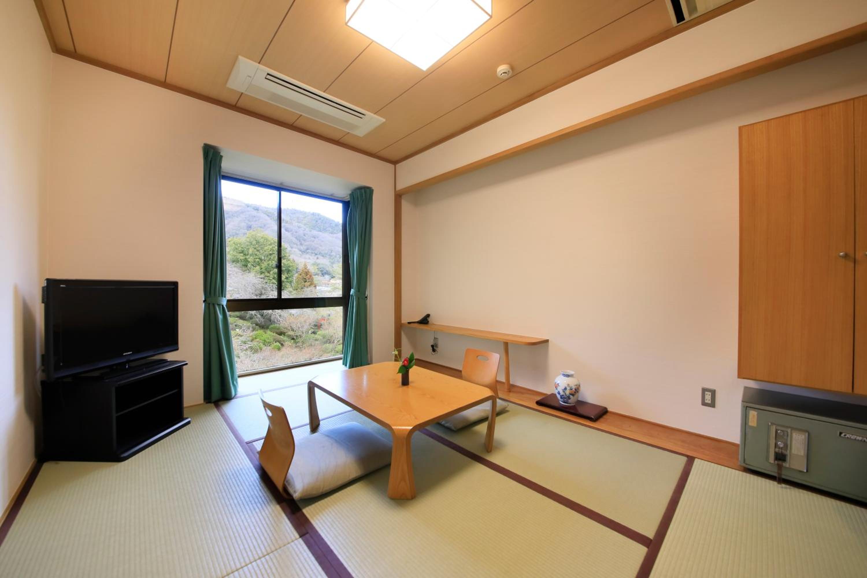 Japanese-Style Standard Room photo 2