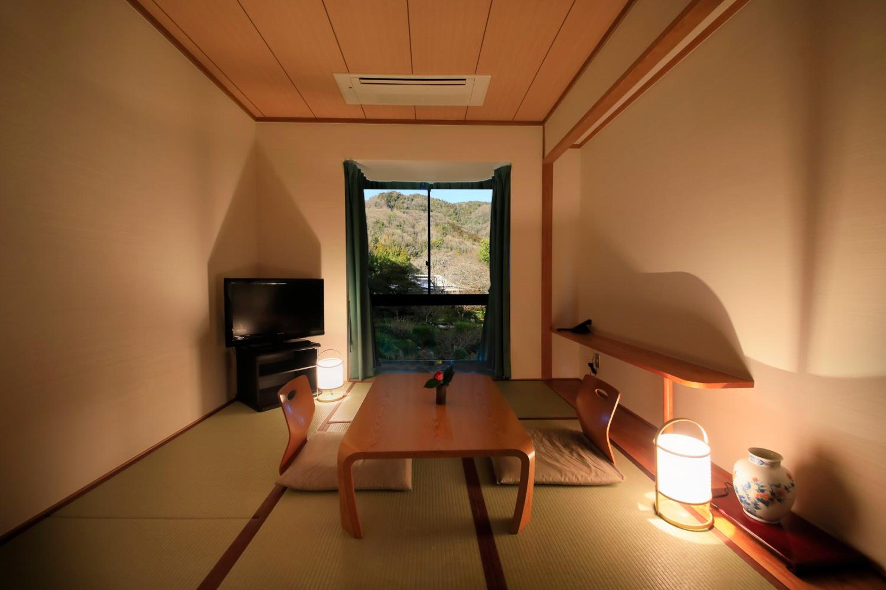 Japanese-Style Standard Room photo 3