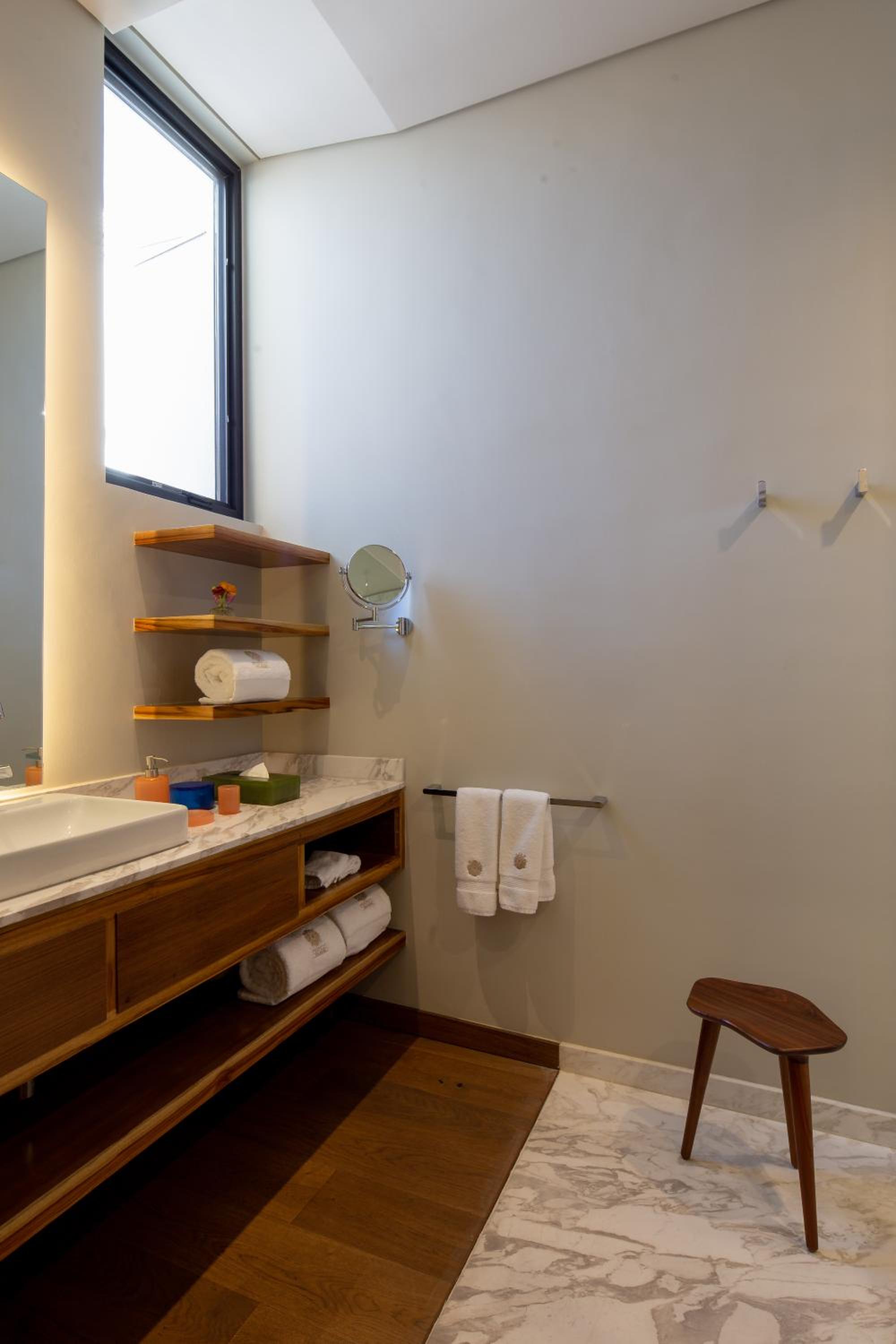 Deluxe Twin Room photo 3