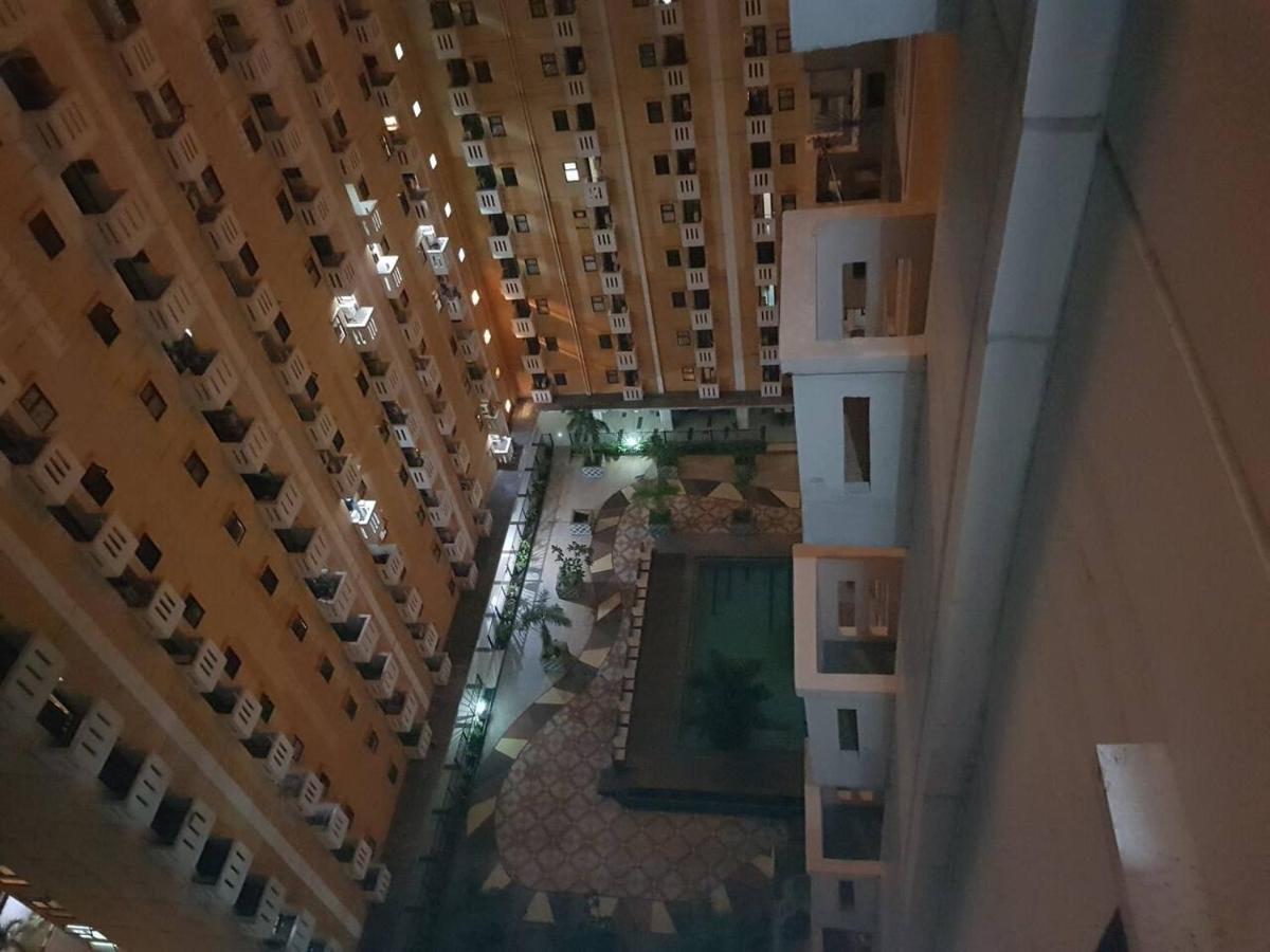 Apartment with Balcony - Photo 34